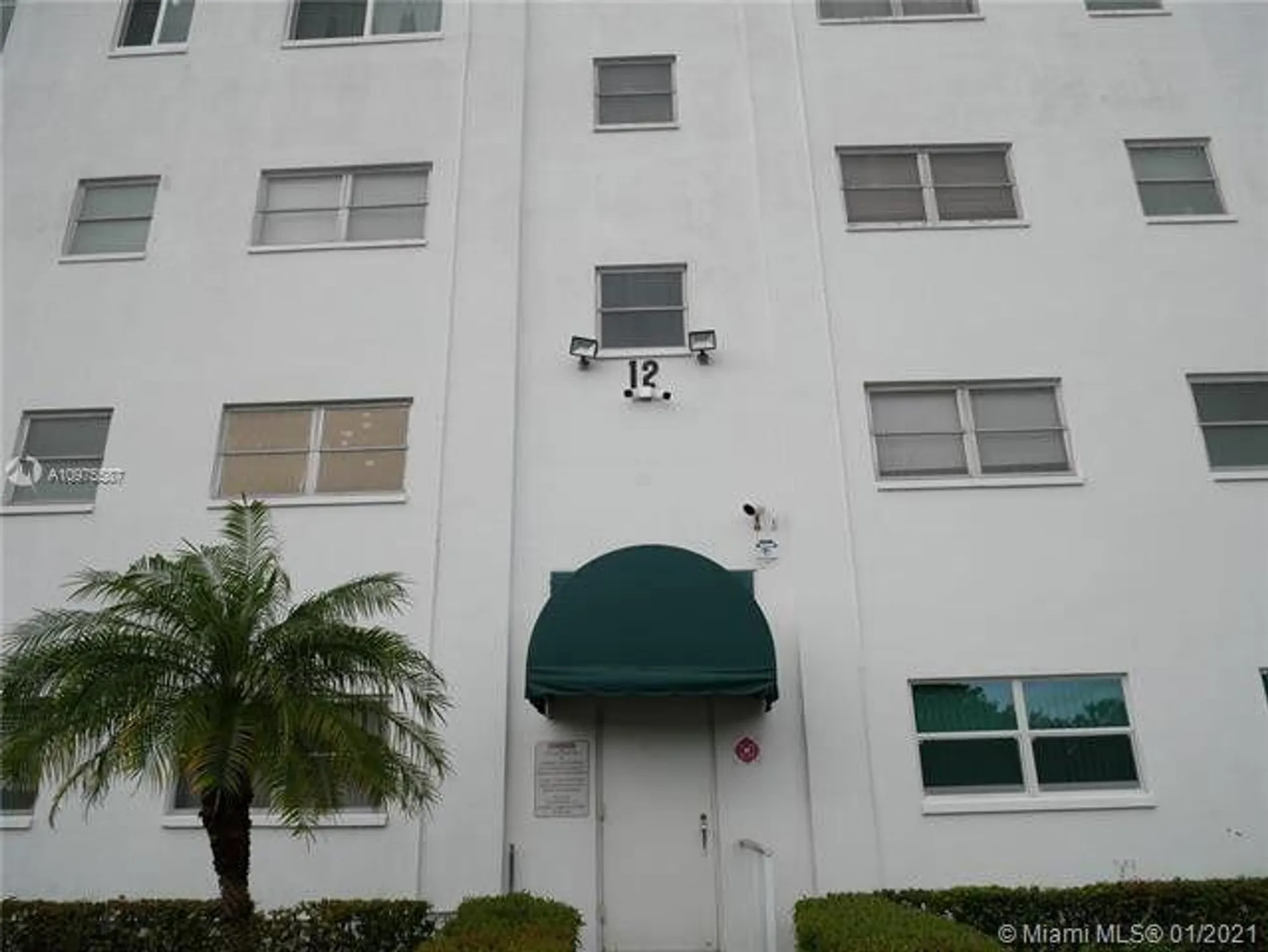 Property Slideshow image 2 of 27 | 4751 nw 21st st 303, Lauderhill, FL, 33313