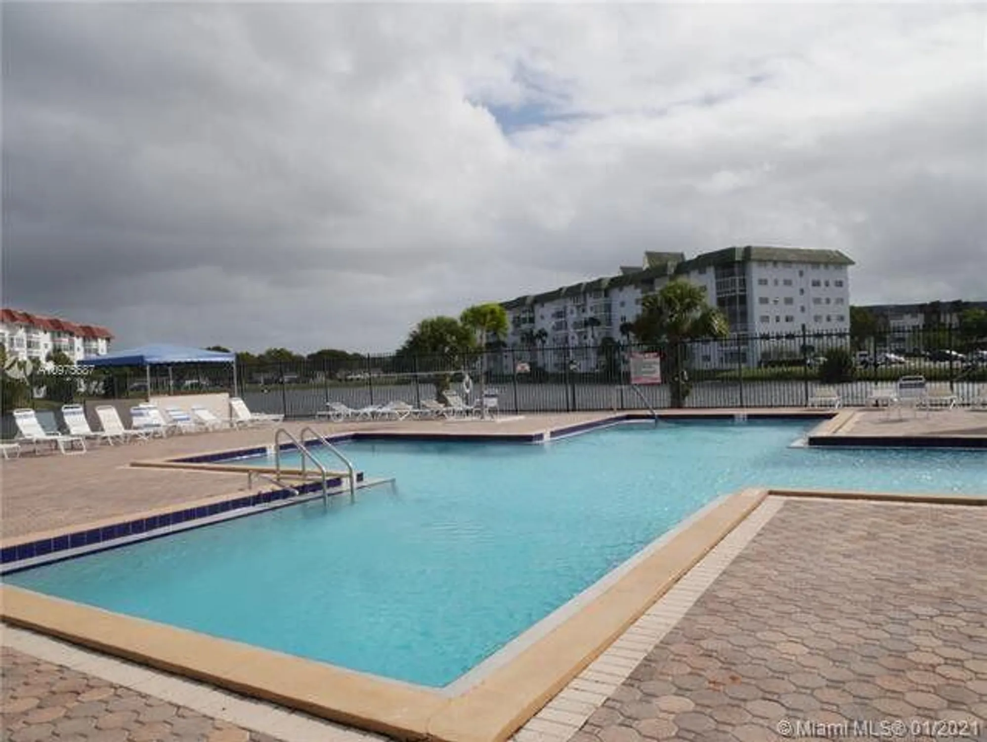 Property Slideshow image 8 of 27 | 4751 nw 21st st 303, Lauderhill, FL, 33313