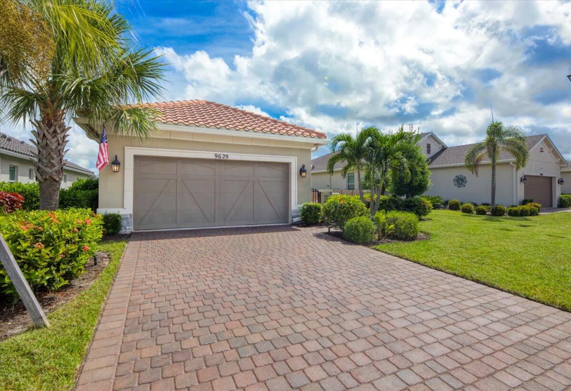 Property Slideshow image 2 of 108 | 9629 sw forestwood ave, Port Saint Lucie, FL, 34987