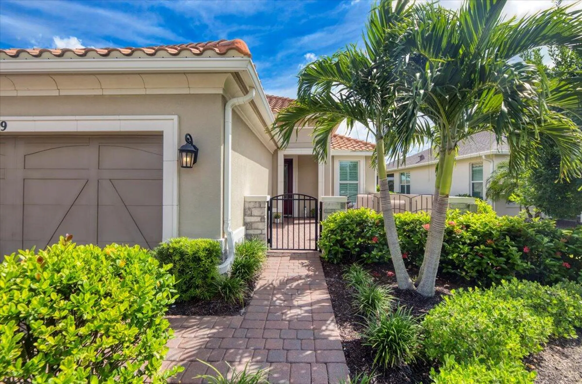 Property Slideshow image 4 of 108 | 9629 sw forestwood ave, Port Saint Lucie, FL, 34987