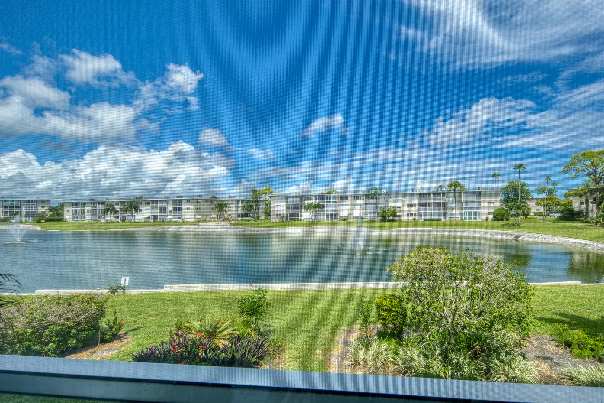 Property Slideshow image 18 of 36 | 2615 garden dr s apt 205, Lake Worth Beach, FL, 33461