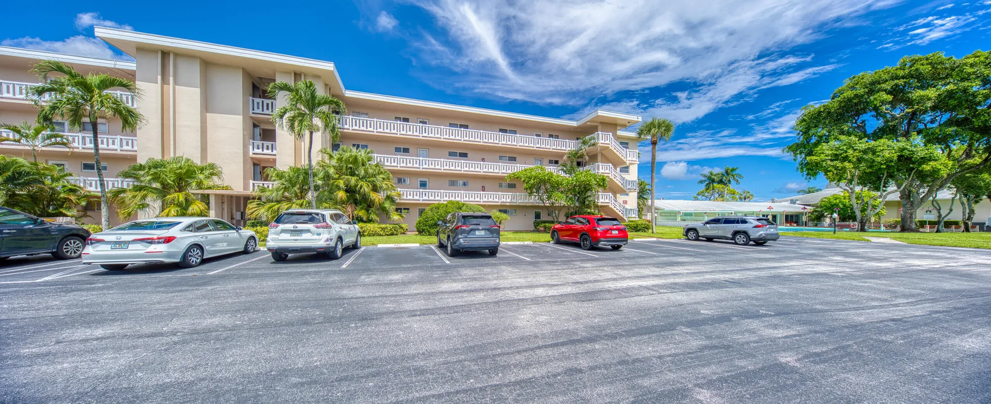 Property Slideshow image 20 of 36 | 2615 garden dr s apt 205, Lake Worth Beach, FL, 33461