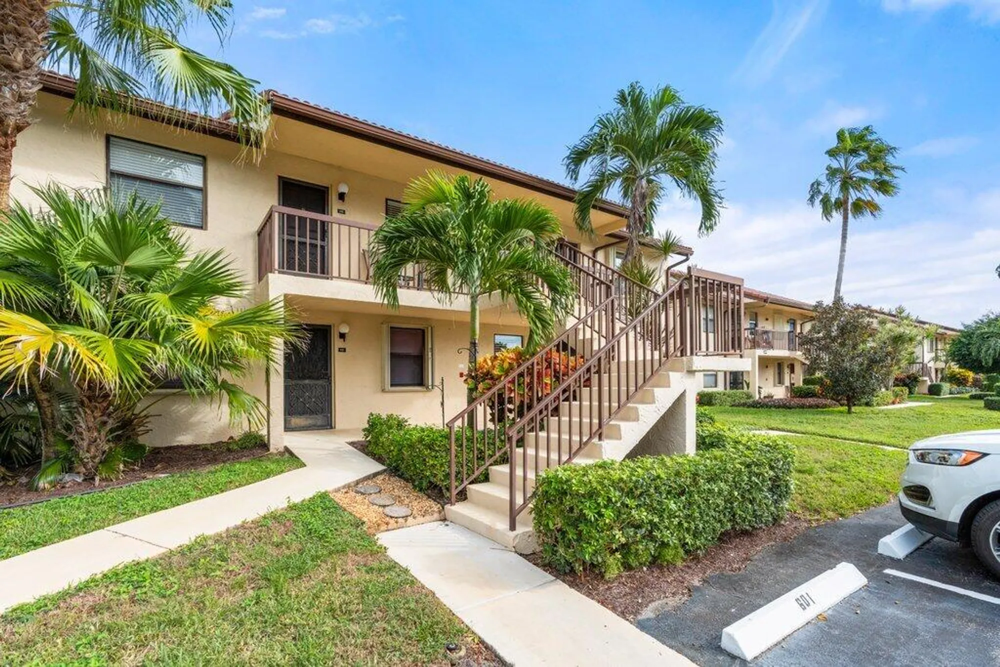 Property Slideshow image 1 of 18 | 4654 lucerne lakes blvd e apt 206, Lake Worth, FL, 33467