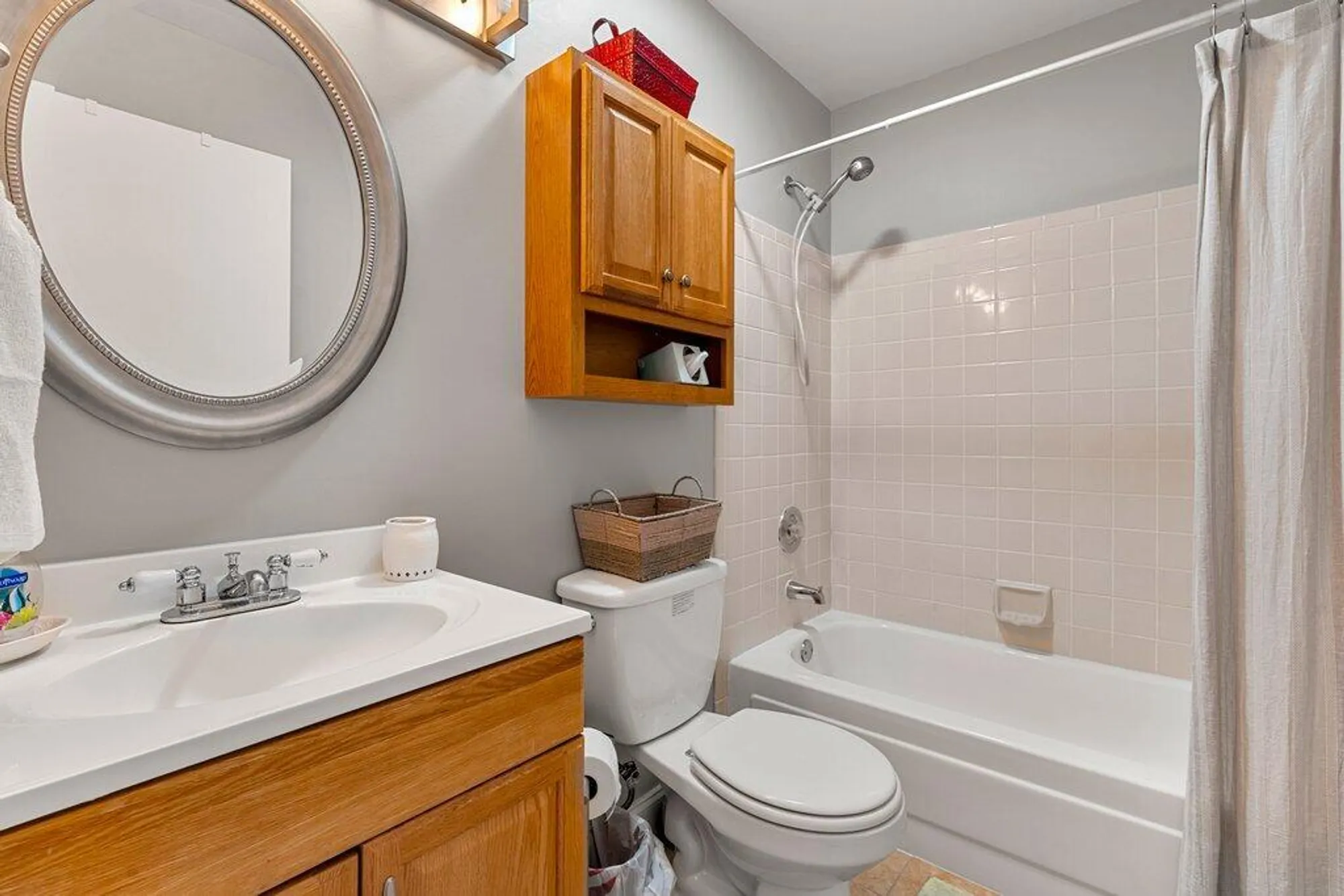 Property Slideshow image 7 of 18 | 4654 lucerne lakes blvd e apt 206, Lake Worth, FL, 33467