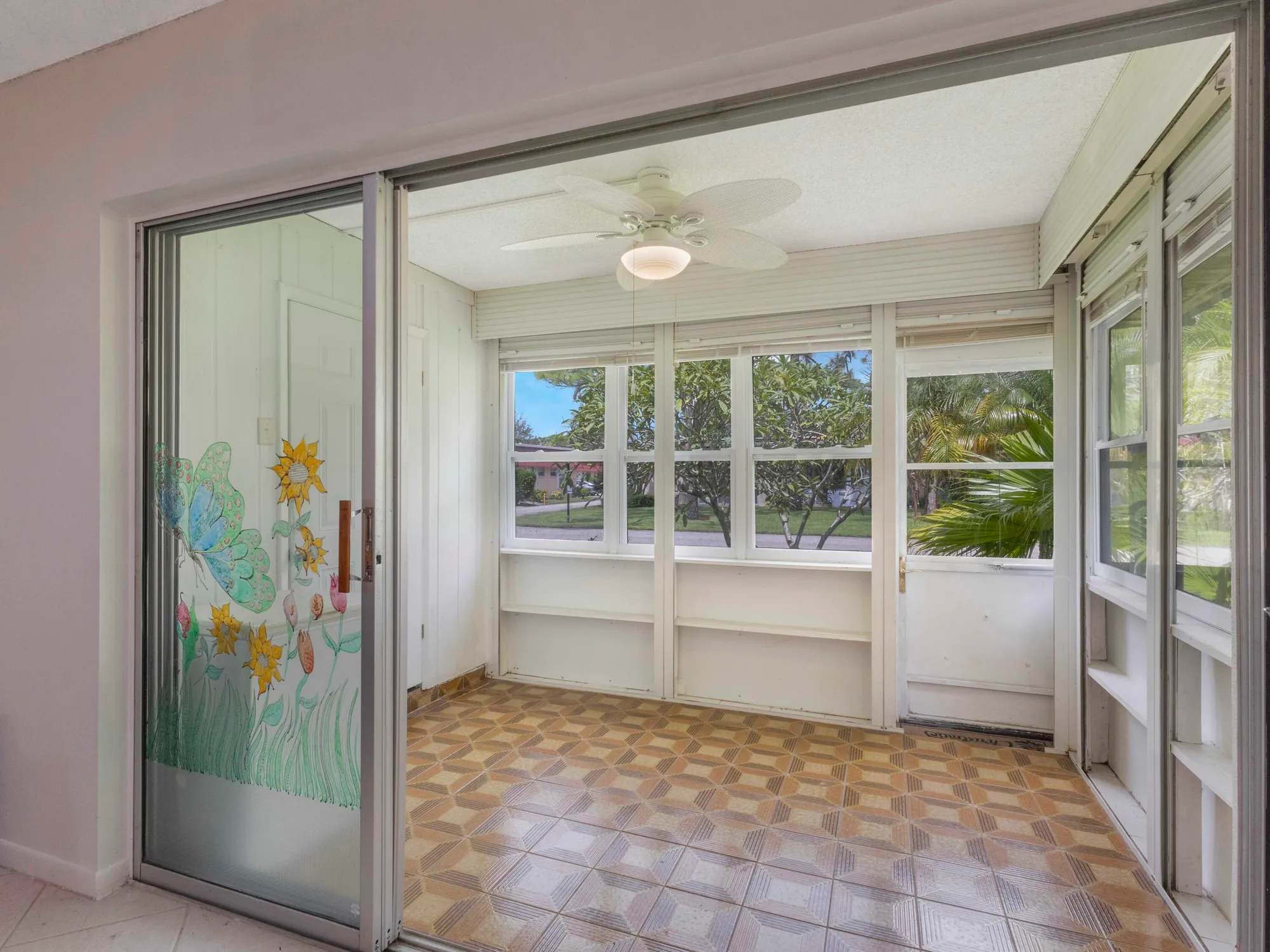 Property Slideshow image 15 of 41 | 857 worcester ln b, Lake Worth, FL, 33467