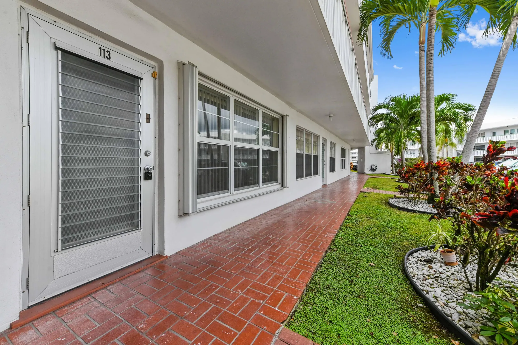 Property Slideshow image 2 of 26 | 113 wellington d, West Palm Beach, FL, 33417