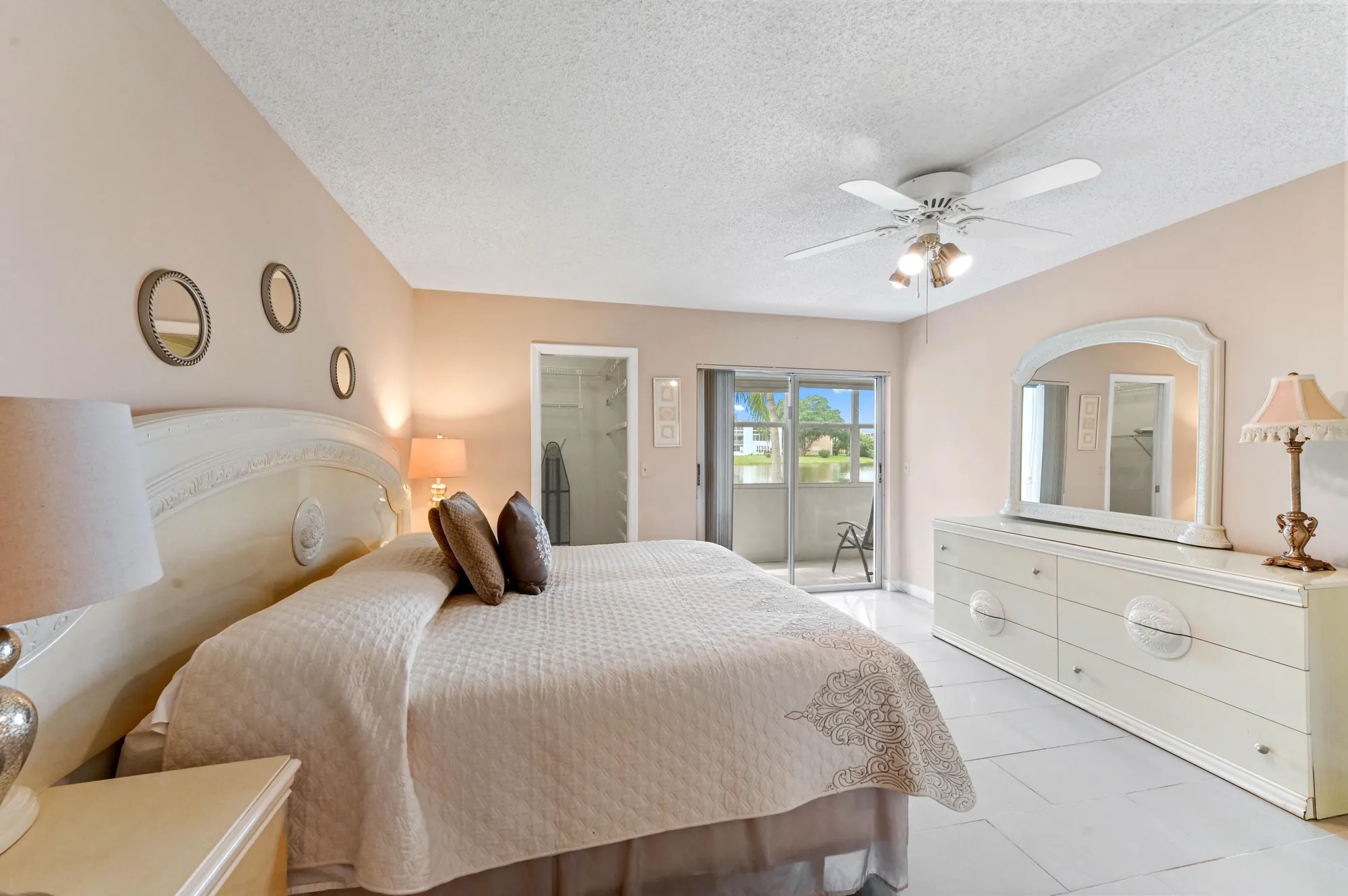 Property Slideshow image 16 of 26 | 113 wellington d, West Palm Beach, FL, 33417