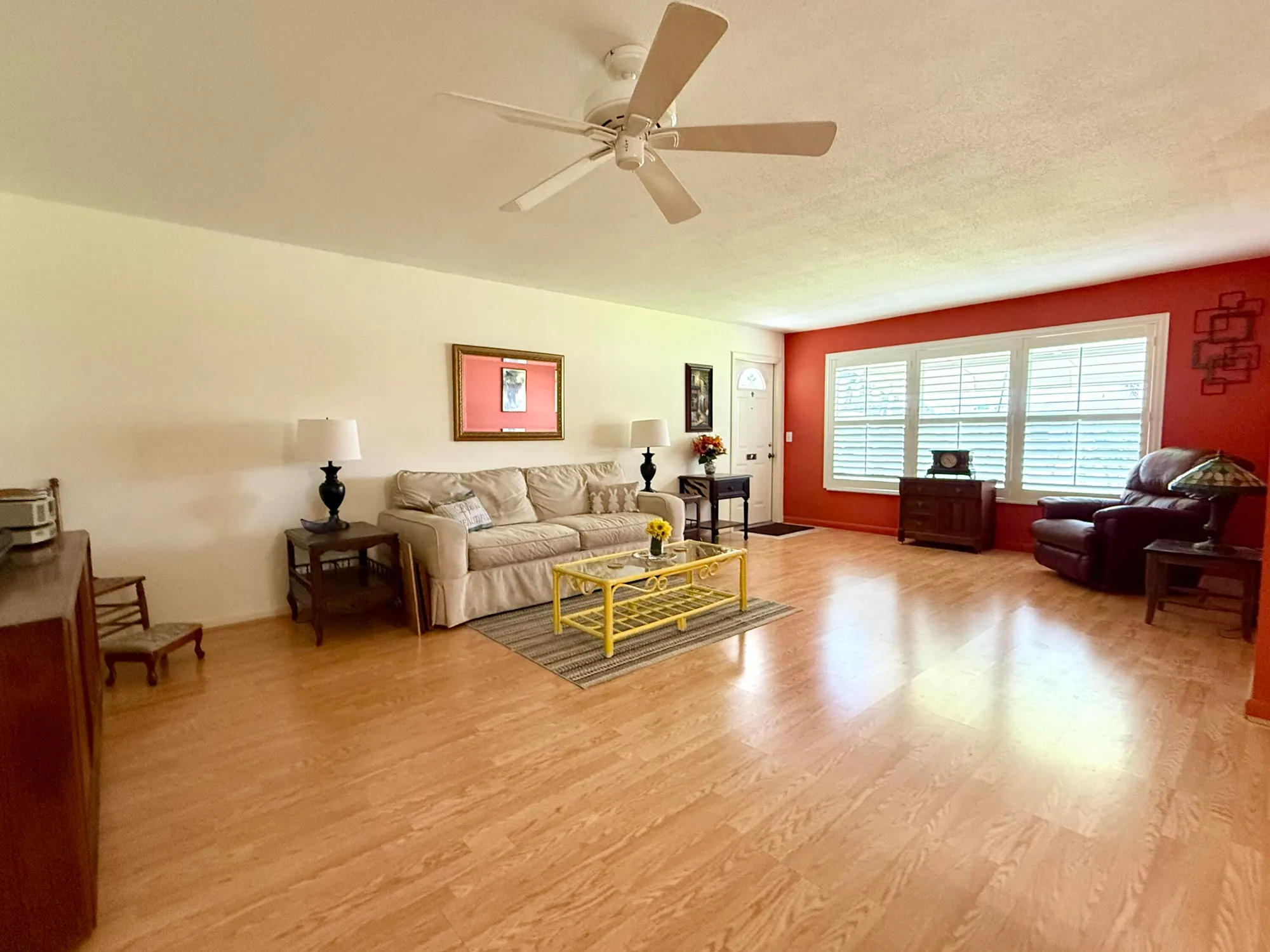 Property Slideshow image 7 of 35 | 215 south blvd c, Boynton Beach, FL, 33435