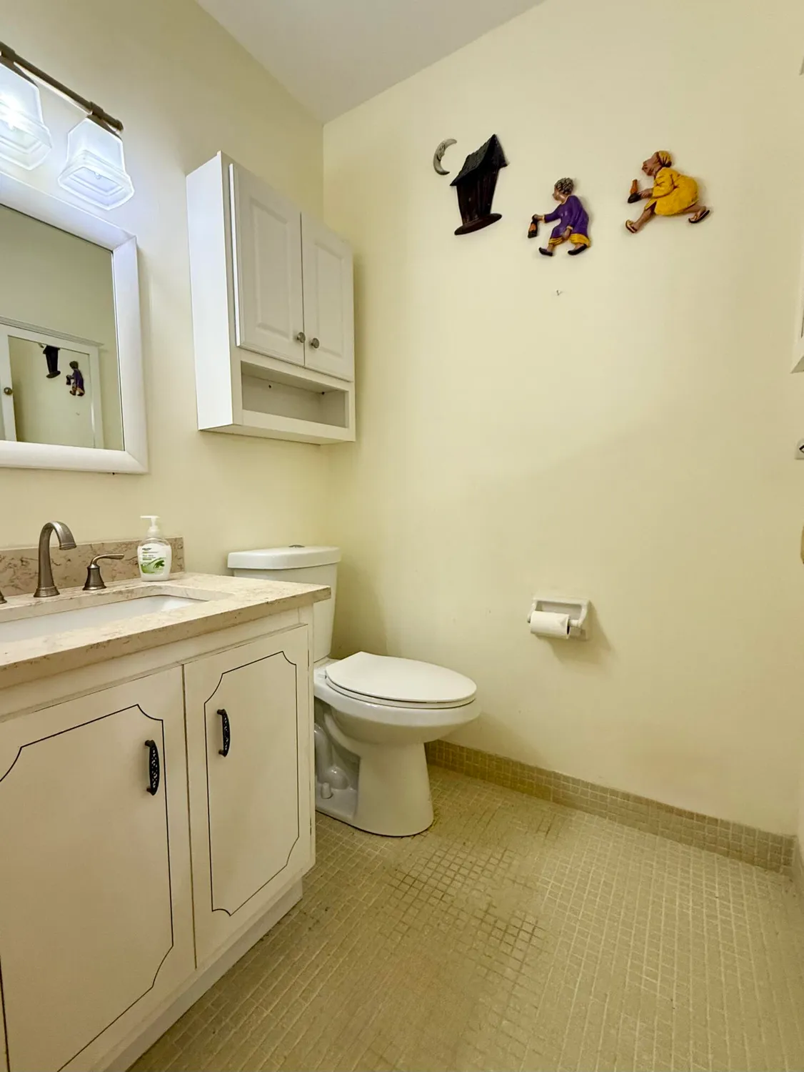 Property Slideshow image 14 of 35 | 215 south blvd c, Boynton Beach, FL, 33435