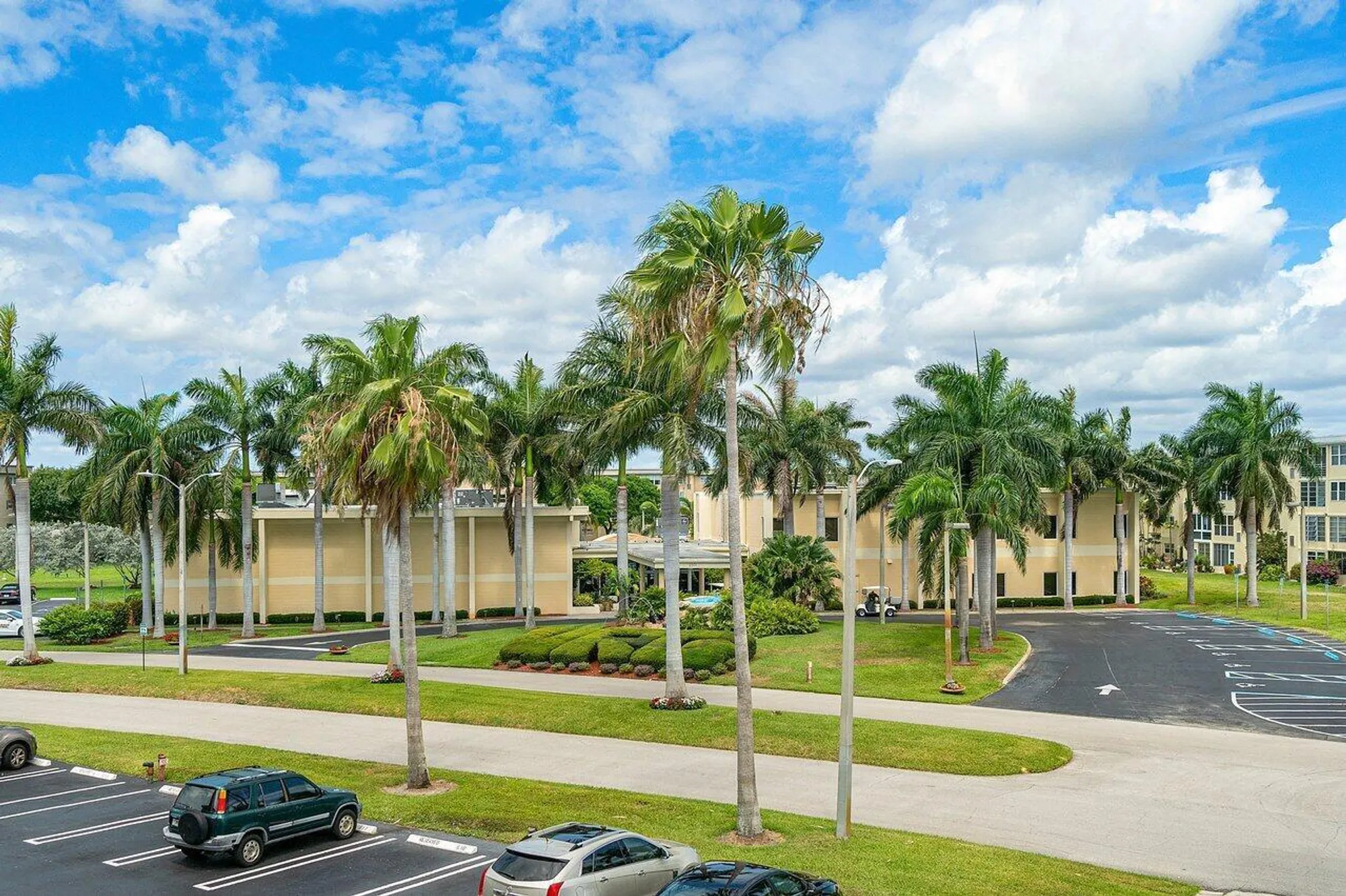 Property Slideshow image 31 of 38 | 2615 ne 1st ct apt 301, Boynton Beach, FL, 33435