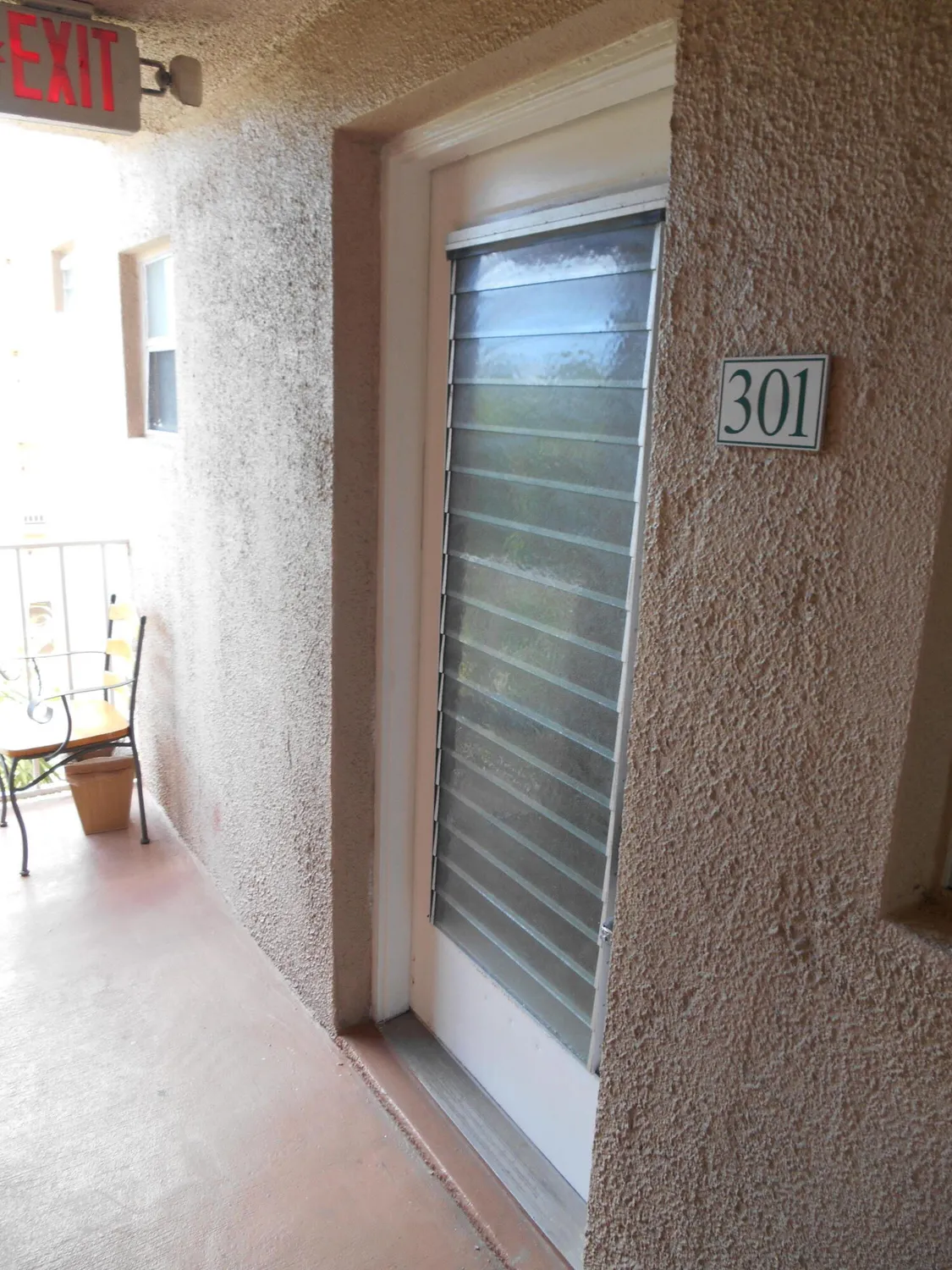 Property Slideshow image 5 of 38 | 2615 ne 1st ct apt 301, Boynton Beach, FL, 33435
