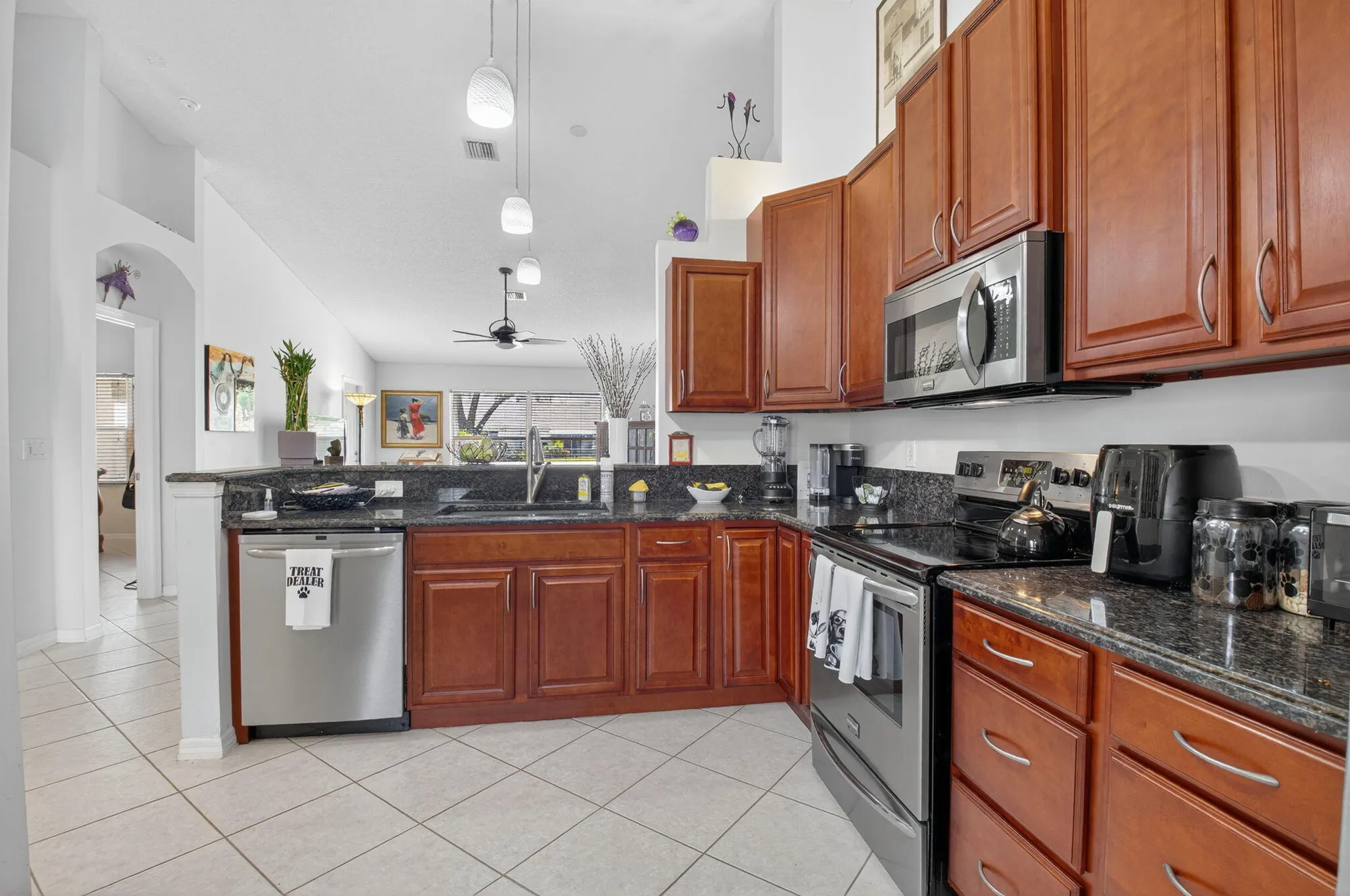 Property Slideshow image 7 of 59 | 6108 floral lakes dr, Delray Beach, FL, 33484