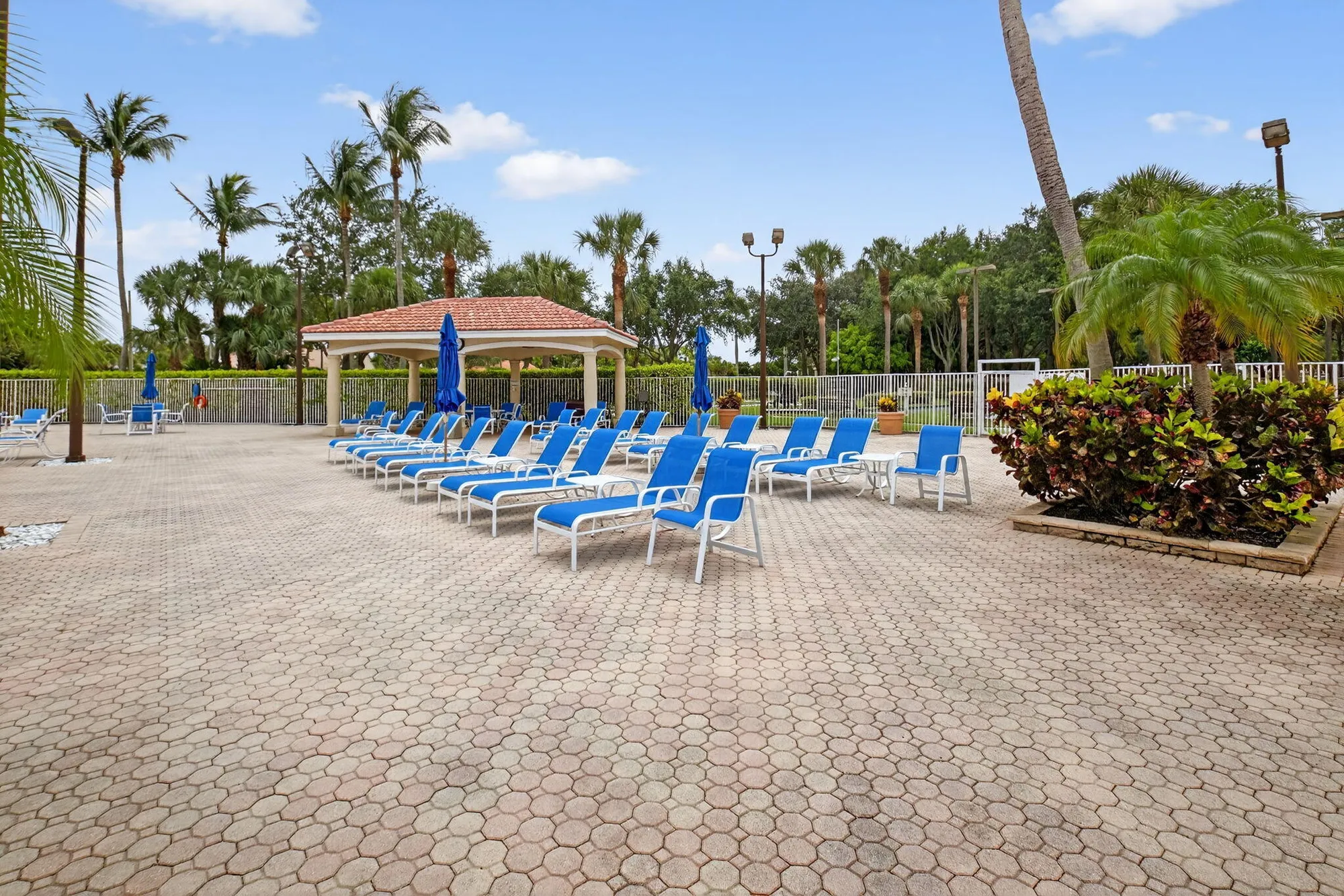 Property Slideshow image 34 of 59 | 6108 floral lakes dr, Delray Beach, FL, 33484