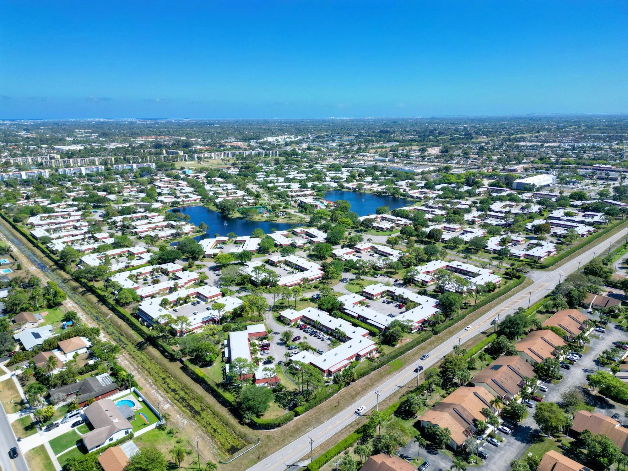 Property Slideshow image 40 of 41 | 857 worcester ln b, Lake Worth, FL, 33467