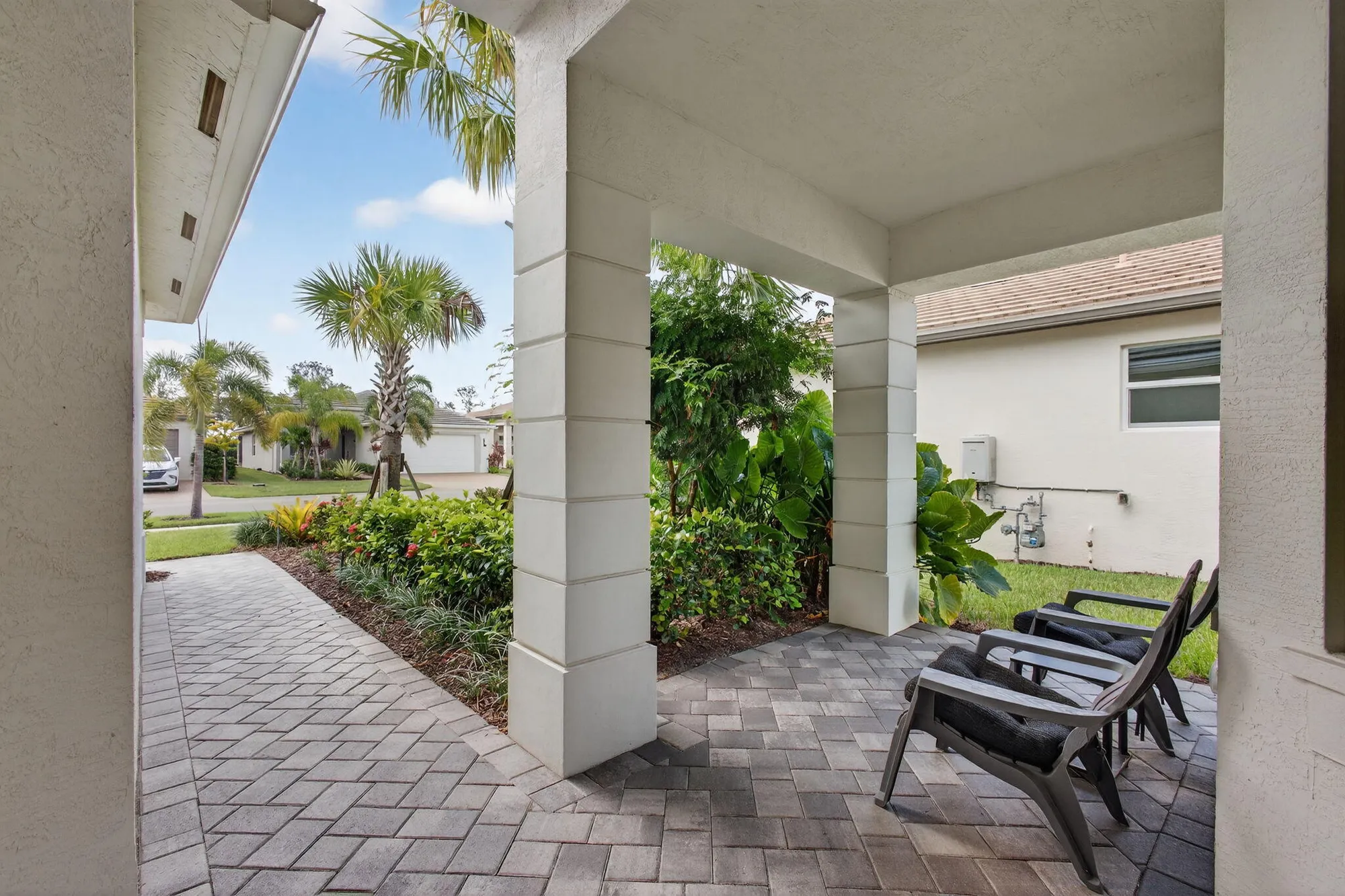 Property Slideshow image 7 of 105 | 13307 sw river rock rd, Port Saint Lucie, FL, 34987