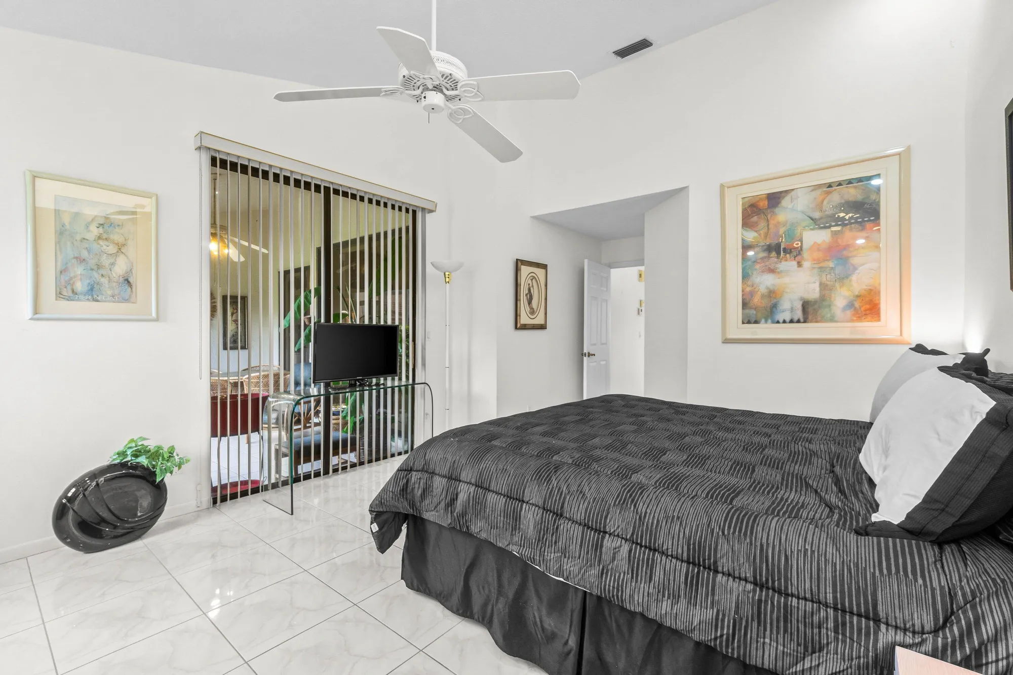 Property Slideshow image 17 of 34 | 7401 hearth stone ave, Boynton Beach, FL, 33472