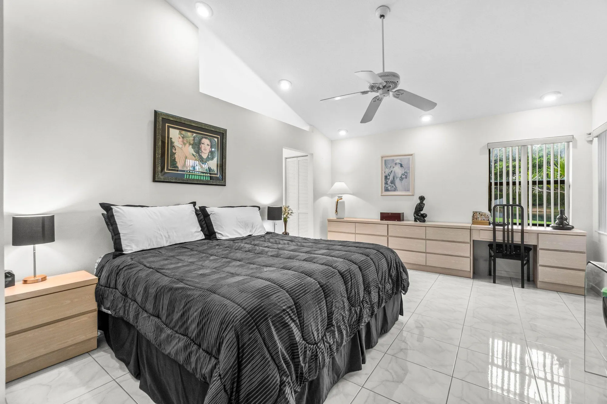 Property Slideshow image 16 of 34 | 7401 hearth stone ave, Boynton Beach, FL, 33472