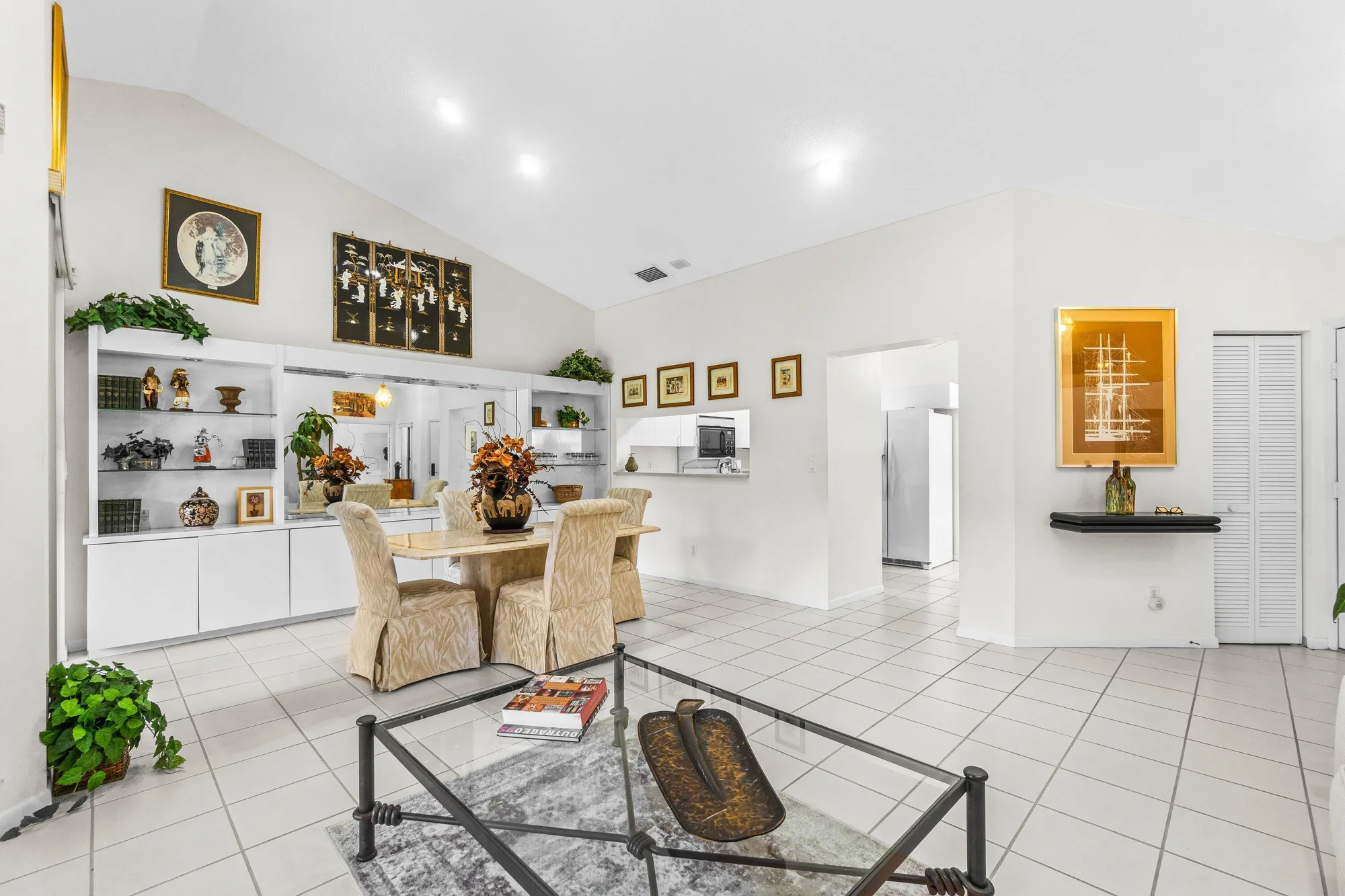 Property Slideshow image 10 of 34 | 7401 hearth stone ave, Boynton Beach, FL, 33472