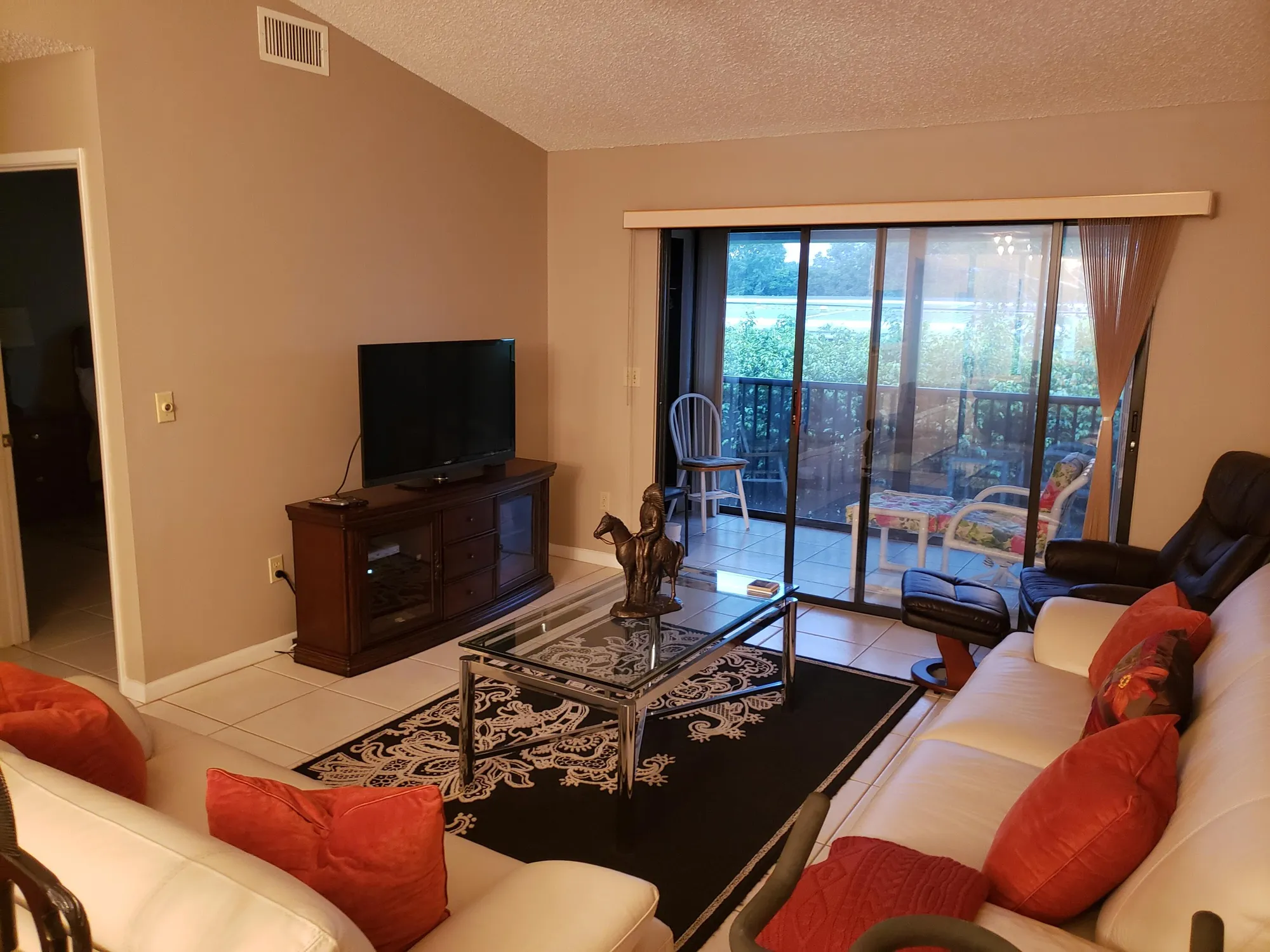Property Slideshow image 2 of 15 | 15011 ashland cir 31, Delray Beach, FL, 33484