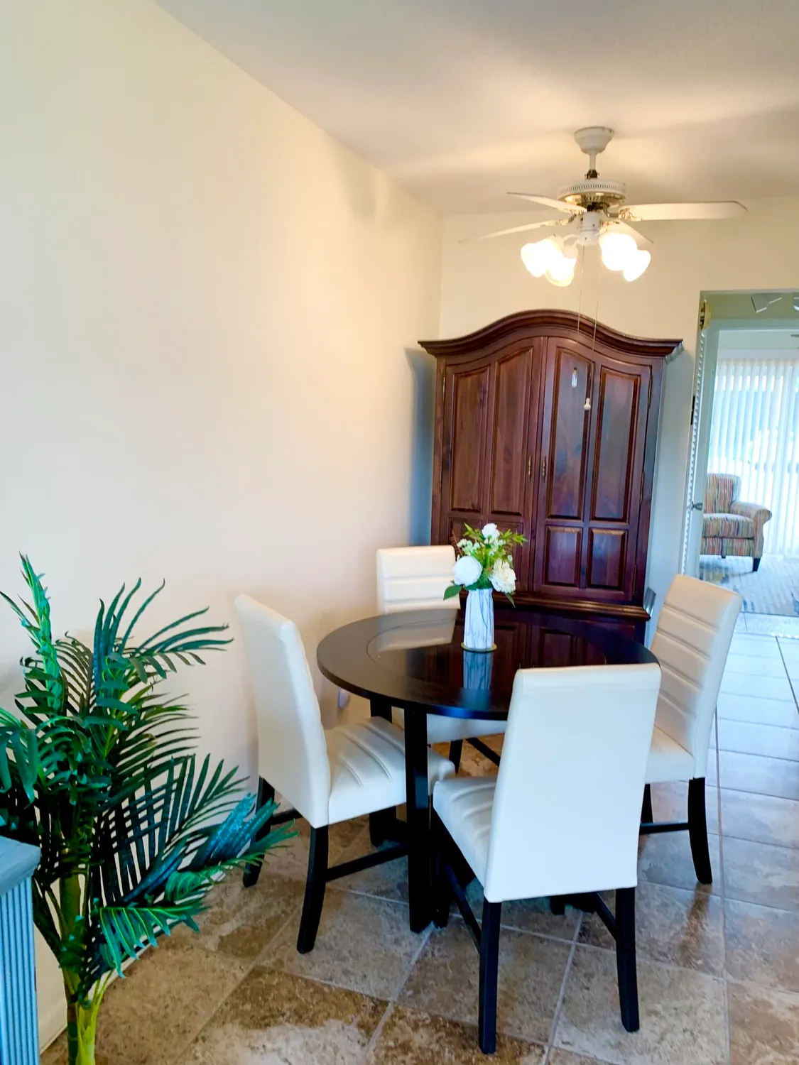 Property Slideshow image 12 of 40 | 150 easthampton g, West Palm Beach, FL, 33417