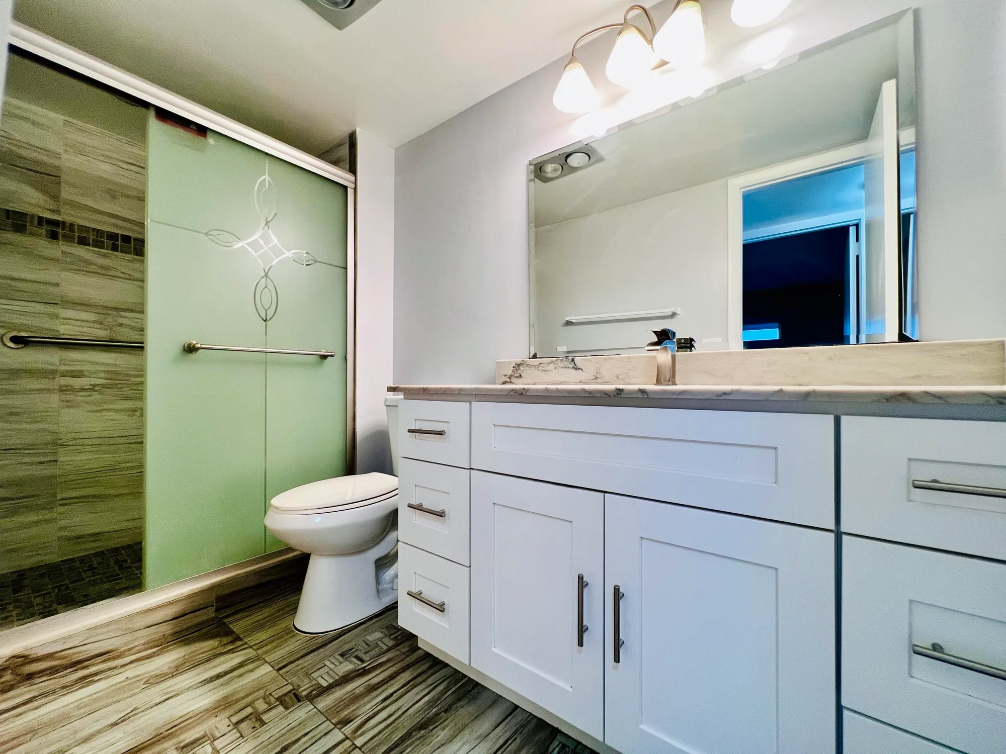 Property Slideshow image 6 of 15 | 210 somerset k, West Palm Beach, FL, 33417