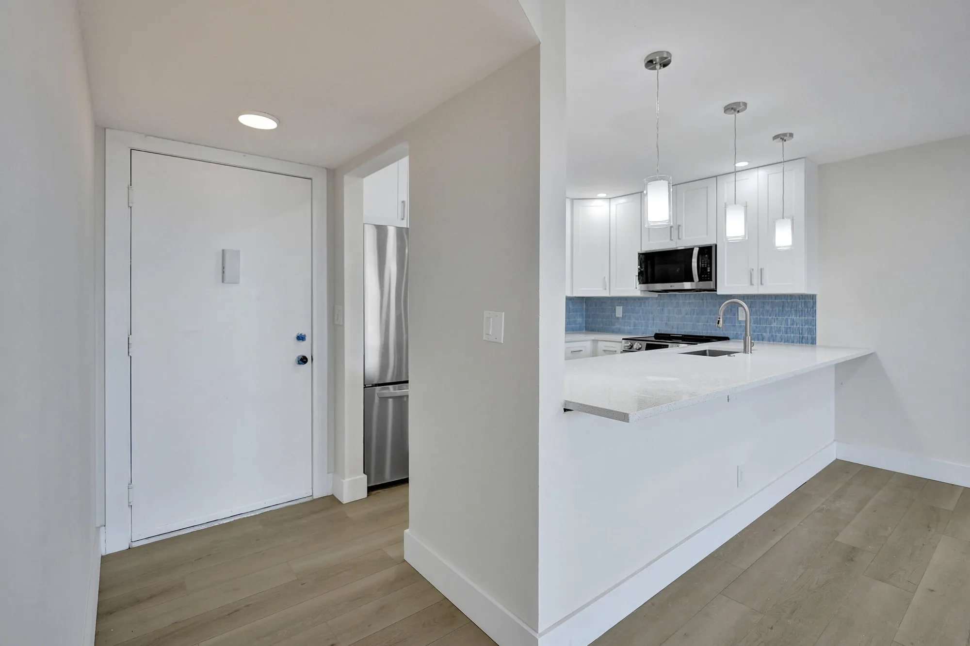 Property Slideshow image 10 of 50 | 5340 las verdes cir 324, Delray Beach, FL, 33484