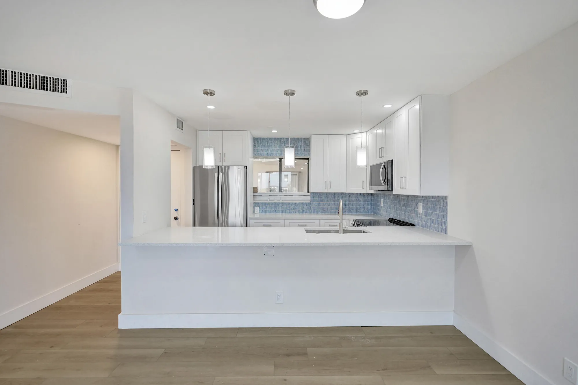 Property Slideshow image 16 of 50 | 5340 las verdes cir 324, Delray Beach, FL, 33484