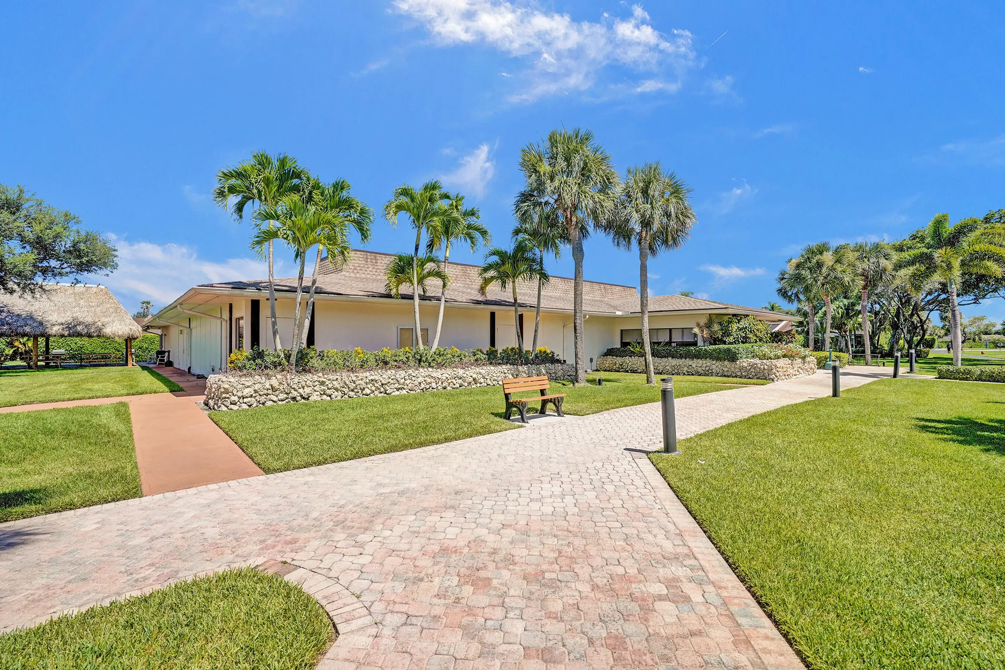 Property Slideshow image 36 of 50 | 5340 las verdes cir 324, Delray Beach, FL, 33484