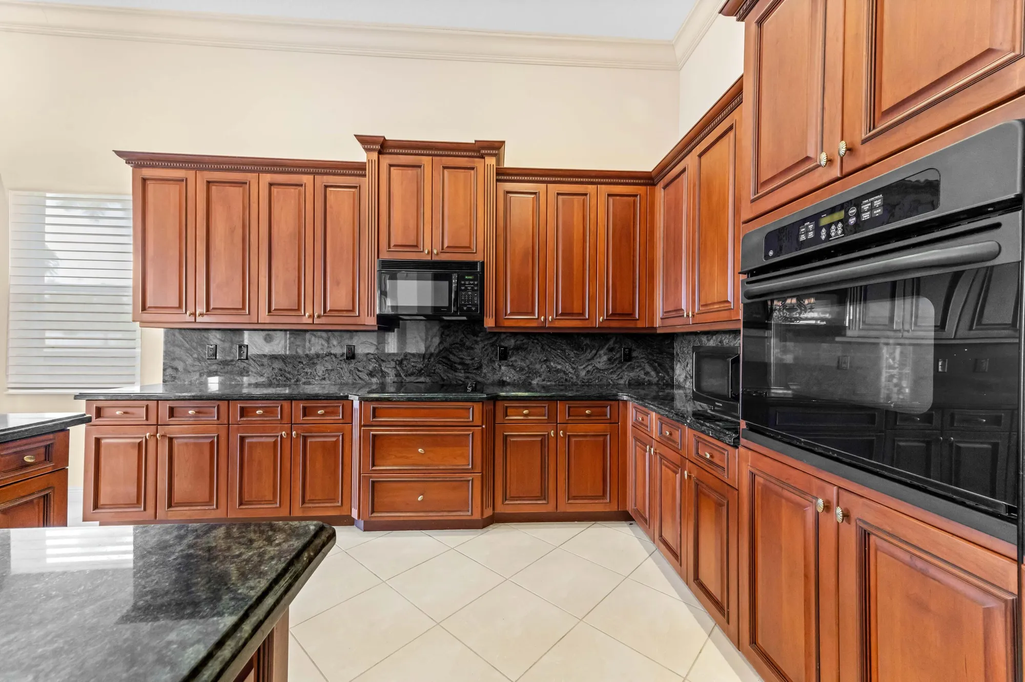 Property Slideshow image 13 of 55 | 9820 via verga st, Lake Worth, FL, 33467