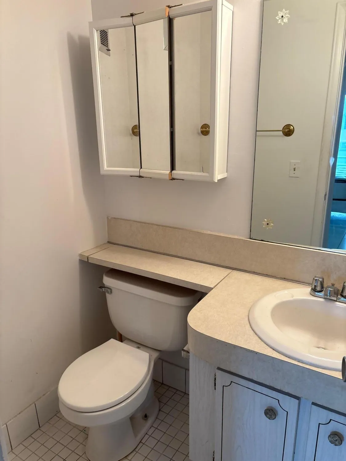 Property Slideshow image 11 of 19 | 144 norwich f, West Palm Beach, FL, 33417