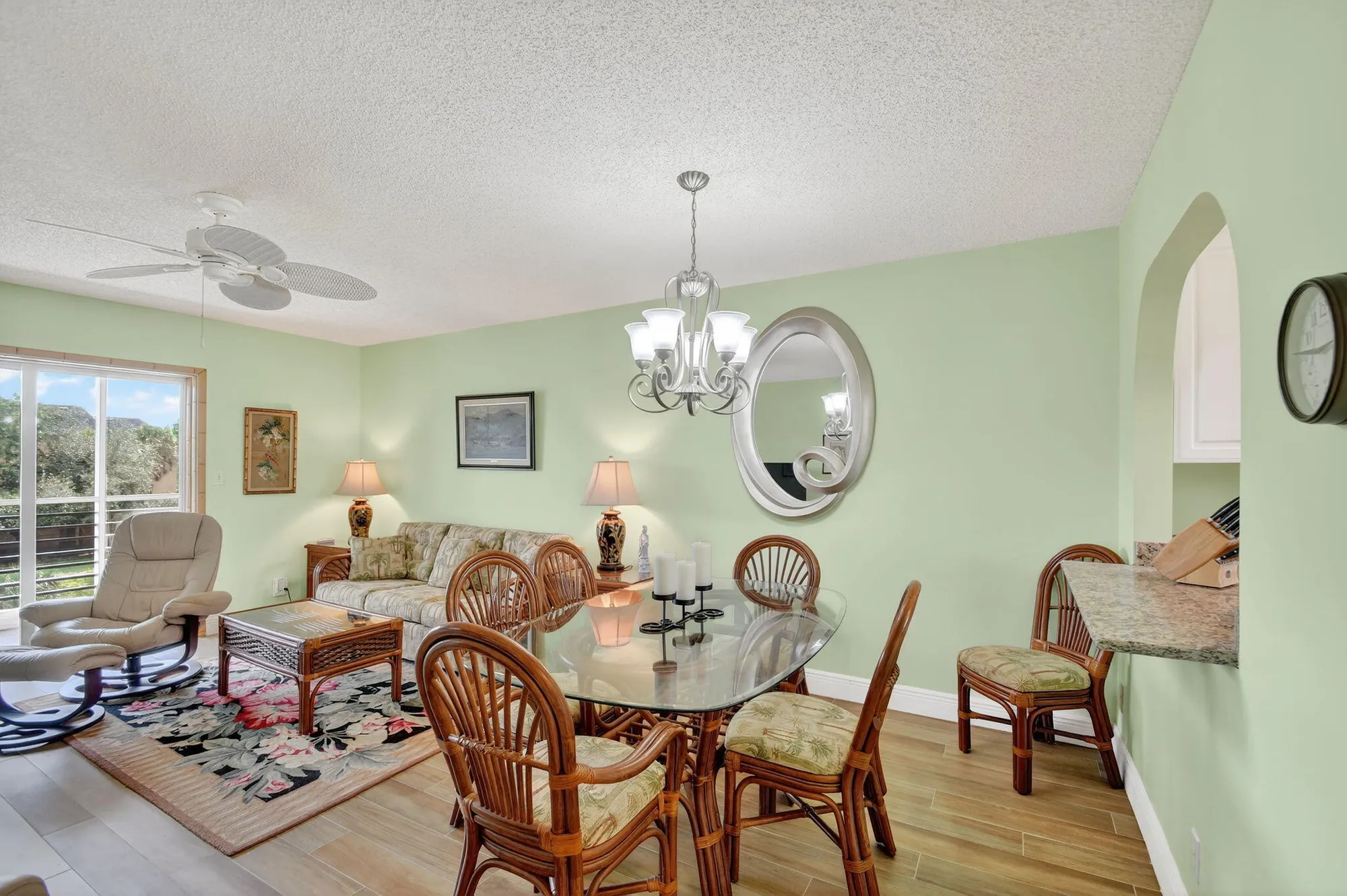 Property Slideshow image 10 of 60 | 2856 garden dr 310, Lake Worth, FL, 33461