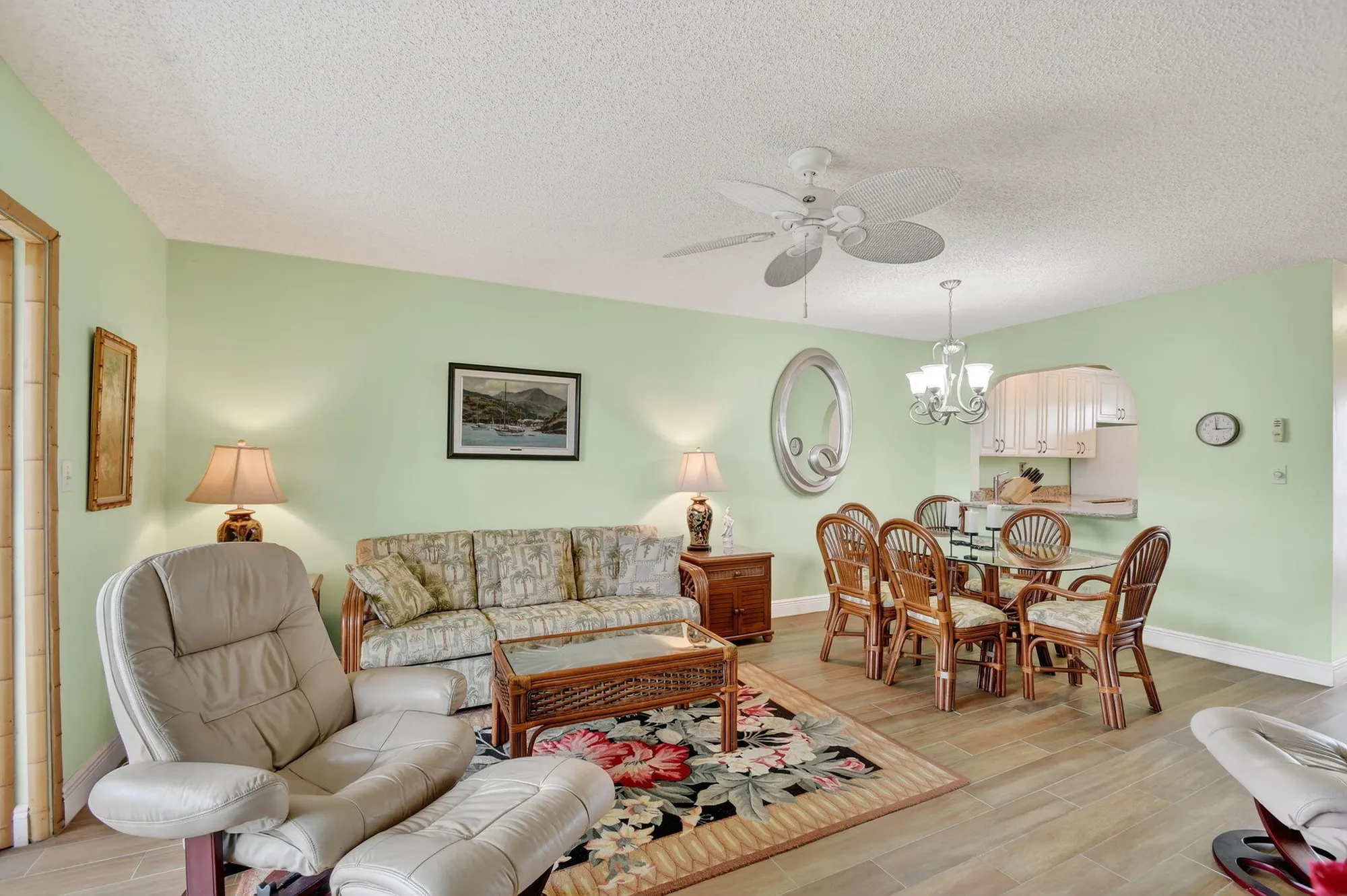 Property Slideshow image 15 of 60 | 2856 garden dr 310, Lake Worth, FL, 33461