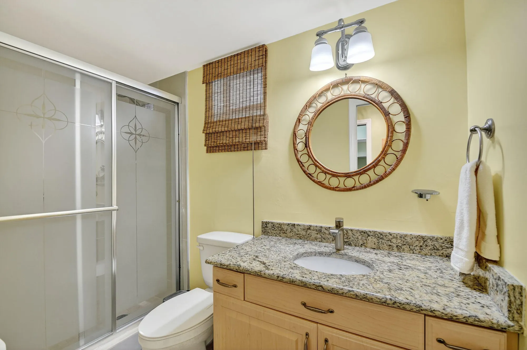 Property Slideshow image 27 of 60 | 2856 garden dr 310, Lake Worth, FL, 33461