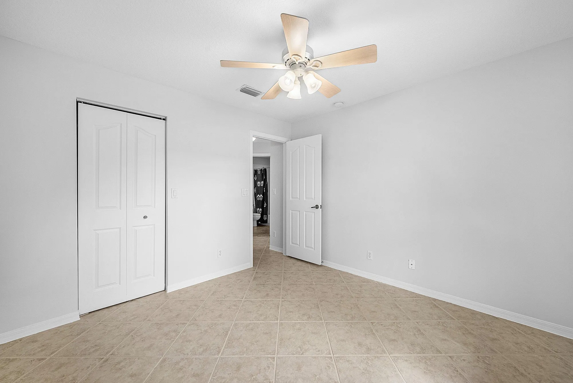 Property Slideshow image 18 of 37 | 8307 duomo cir, Boynton Beach, FL, 33472