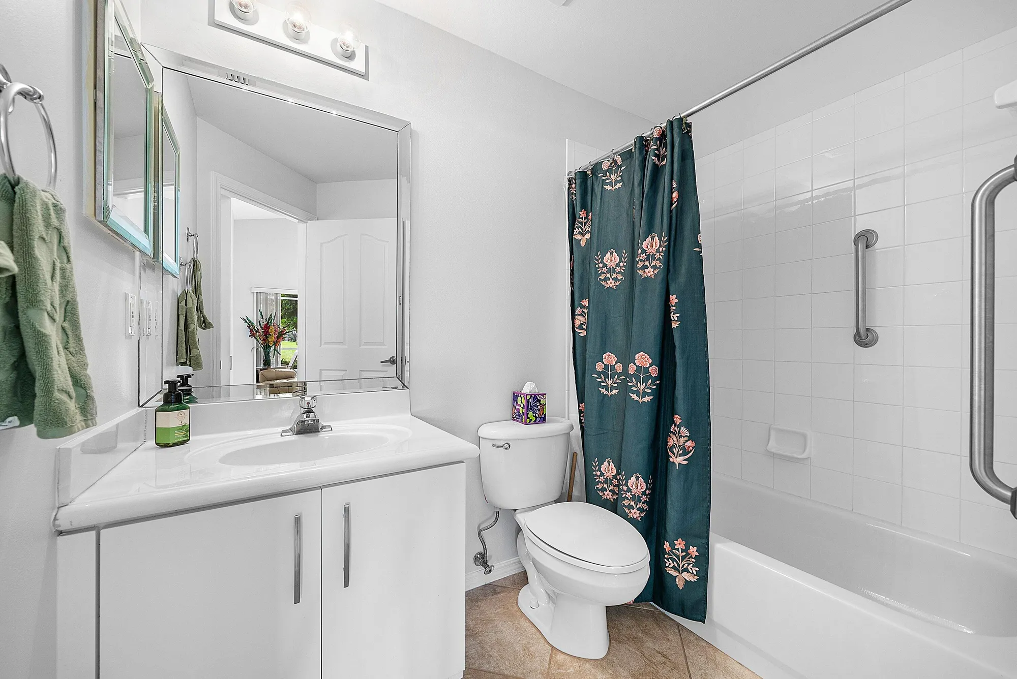 Property Slideshow image 19 of 37 | 8307 duomo cir, Boynton Beach, FL, 33472