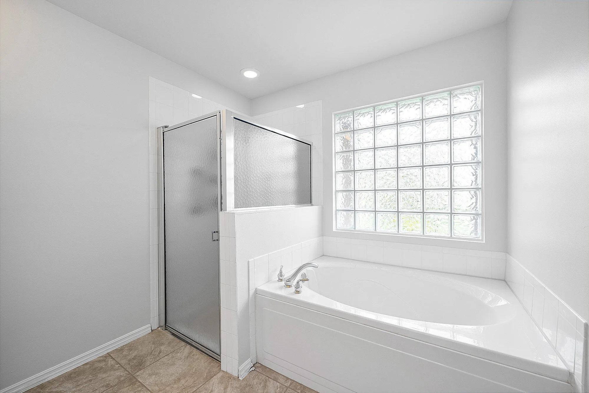Property Slideshow image 16 of 37 | 8307 duomo cir, Boynton Beach, FL, 33472