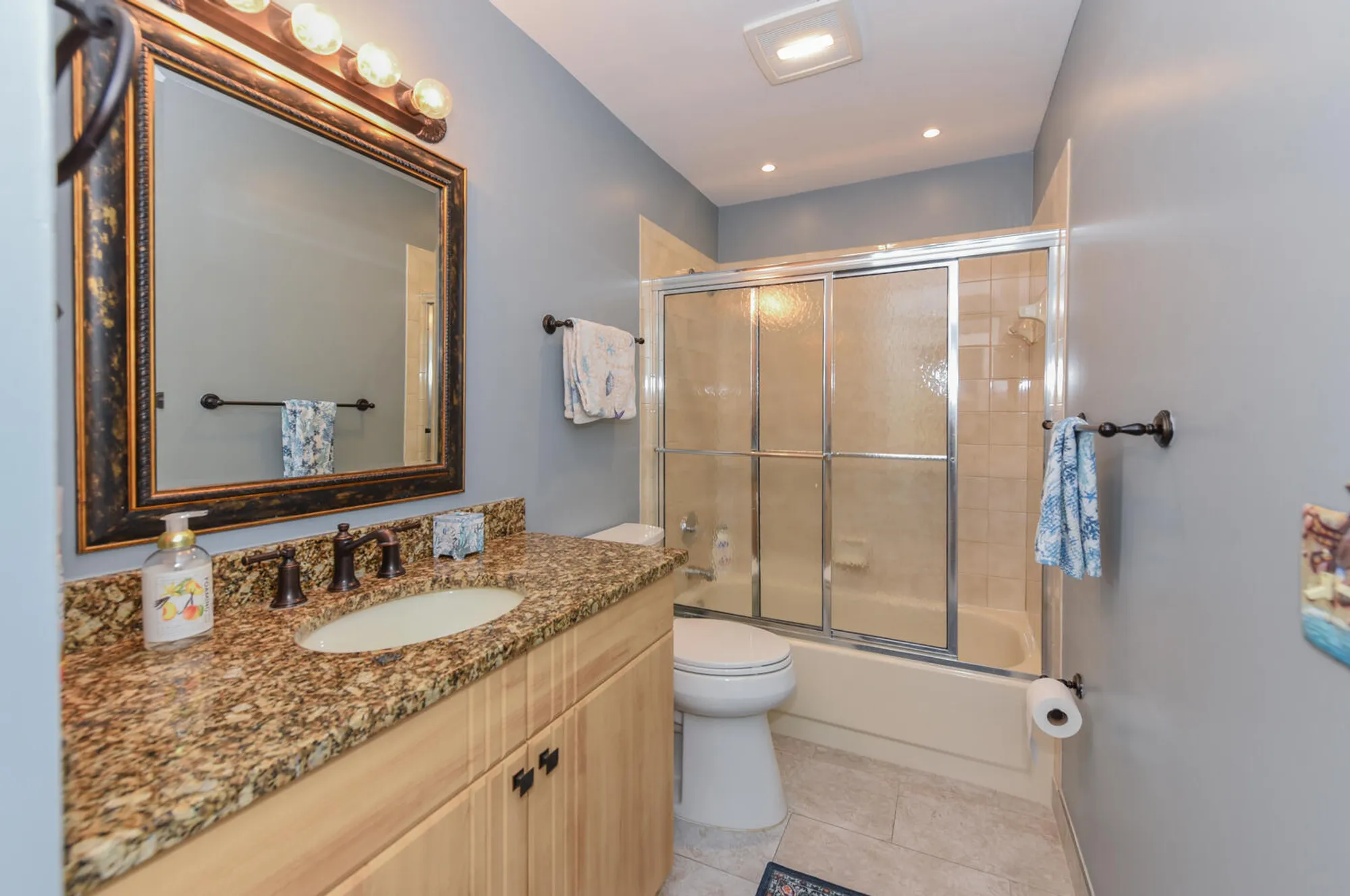 Property Slideshow image 14 of 44 | 12829 se berwick ct, Hobe Sound, FL, 33455