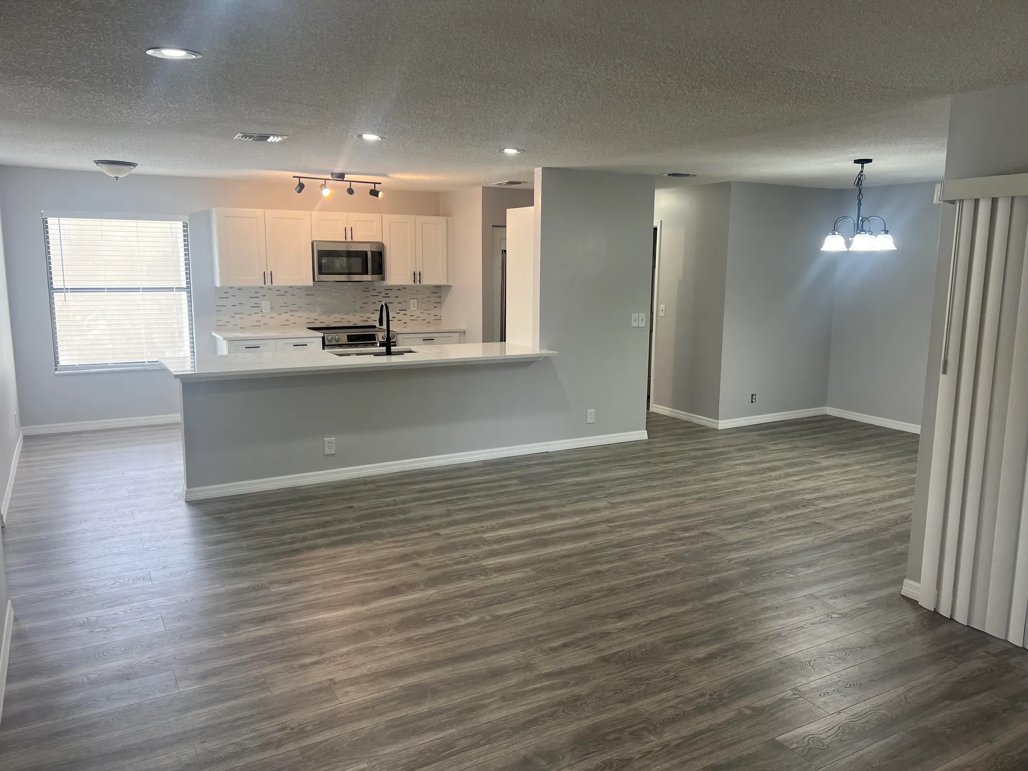 Property Slideshow image 5 of 22 | 5975 forest grove dr 2, Boynton Beach, FL, 33437