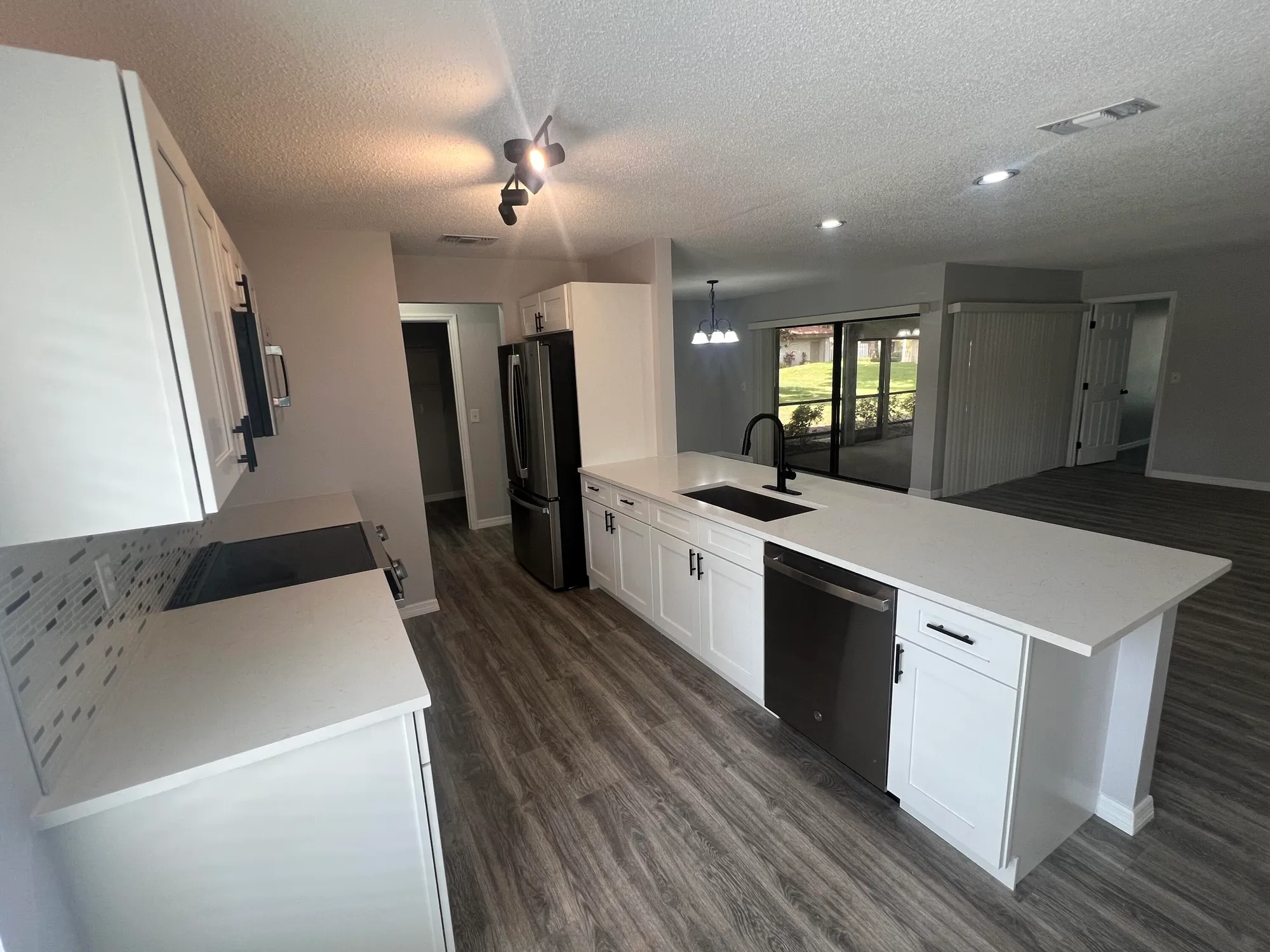 Property Slideshow image 9 of 22 | 5975 forest grove dr 2, Boynton Beach, FL, 33437