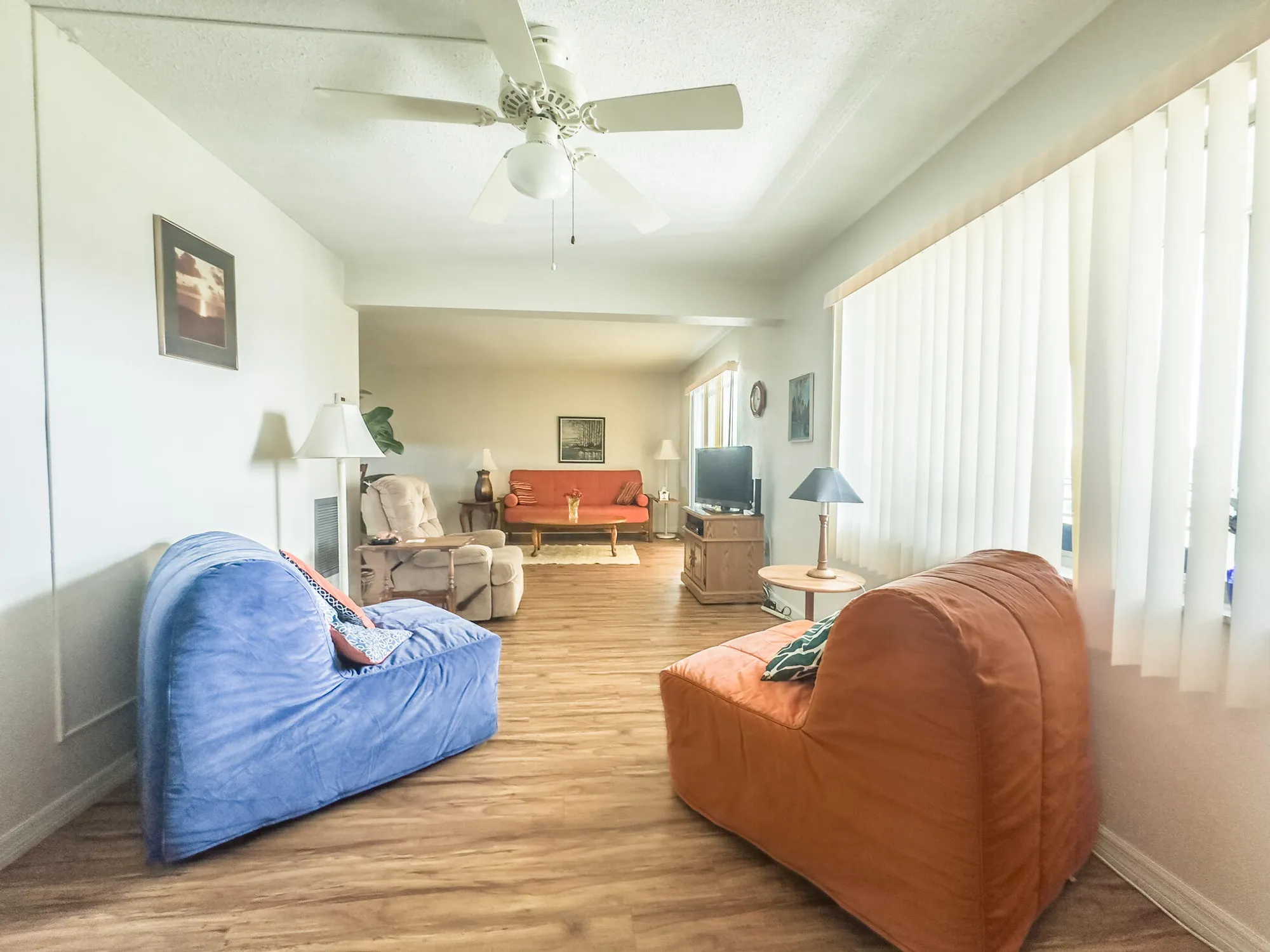 Property Slideshow image 8 of 21 | 2721 garden dr 312, Lake Worth, FL, 33461