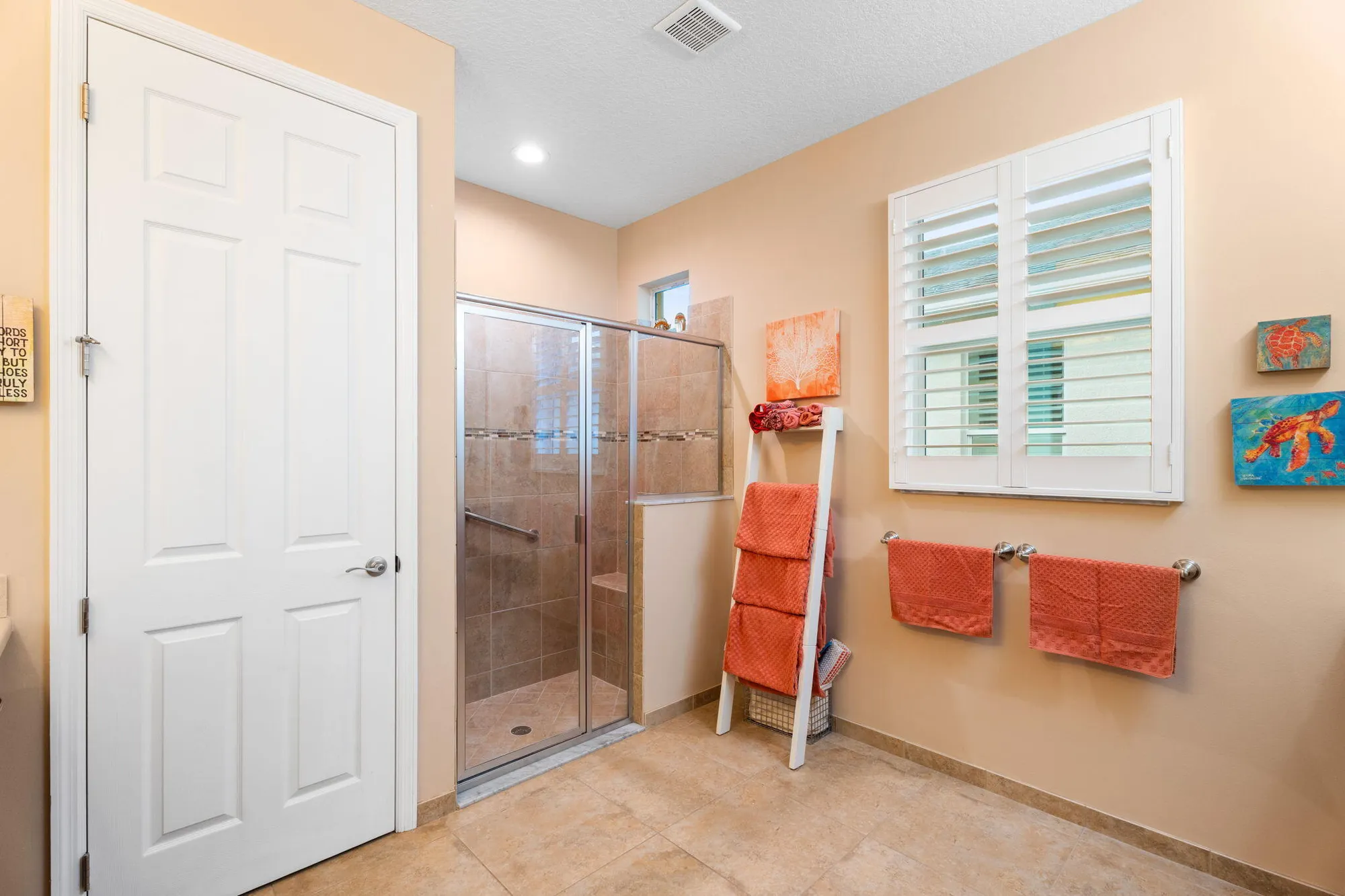Property Slideshow image 17 of 47 | 9701 sw royal poinciana dr, Port Saint Lucie, FL, 34987