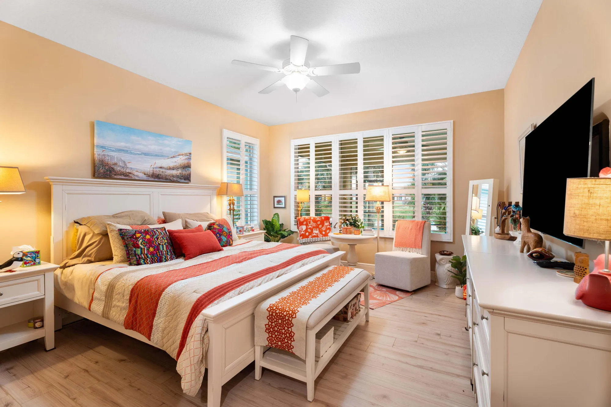 Property Slideshow image 13 of 47 | 9701 sw royal poinciana dr, Port Saint Lucie, FL, 34987