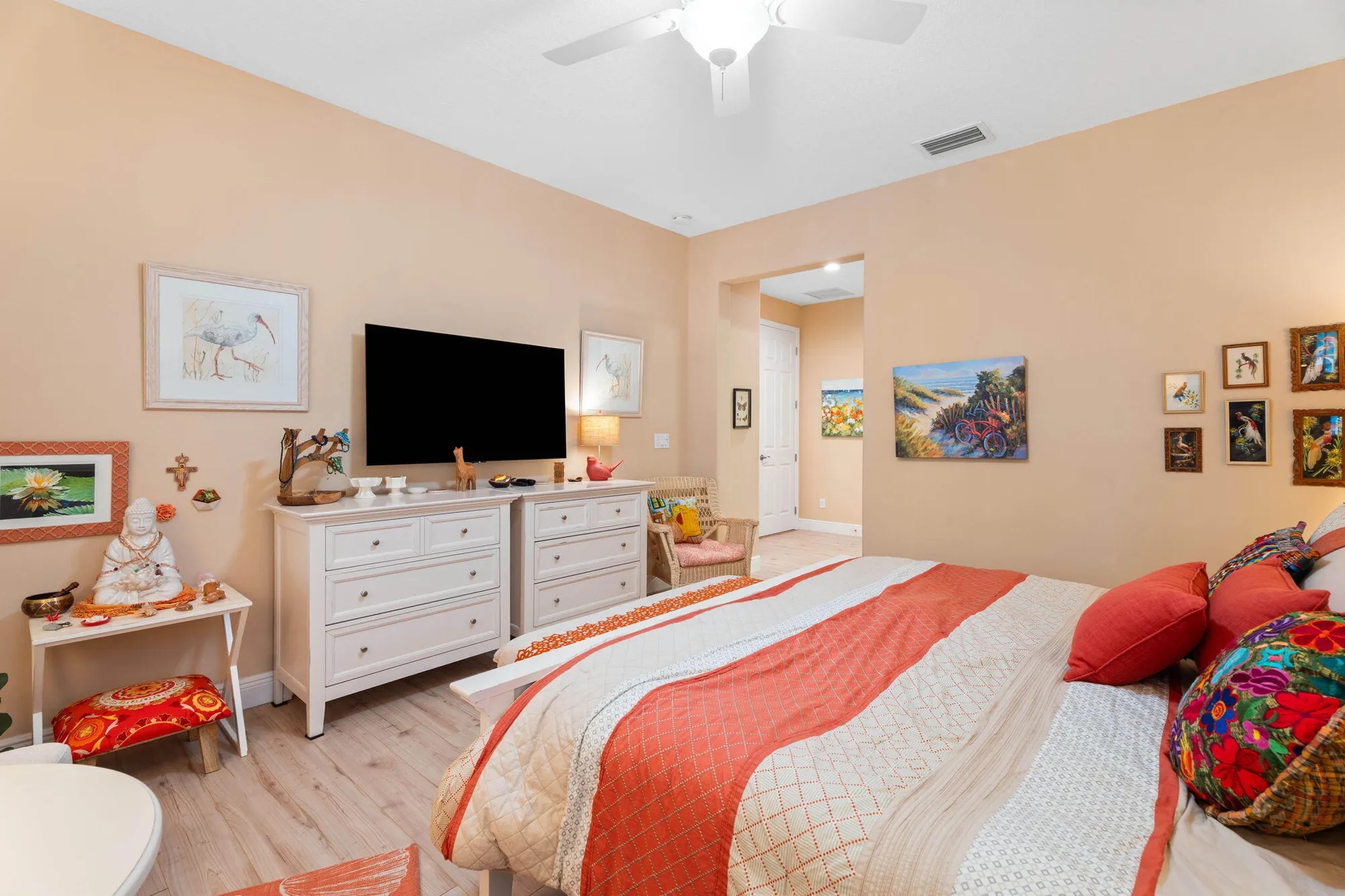 Property Slideshow image 14 of 47 | 9701 sw royal poinciana dr, Port Saint Lucie, FL, 34987