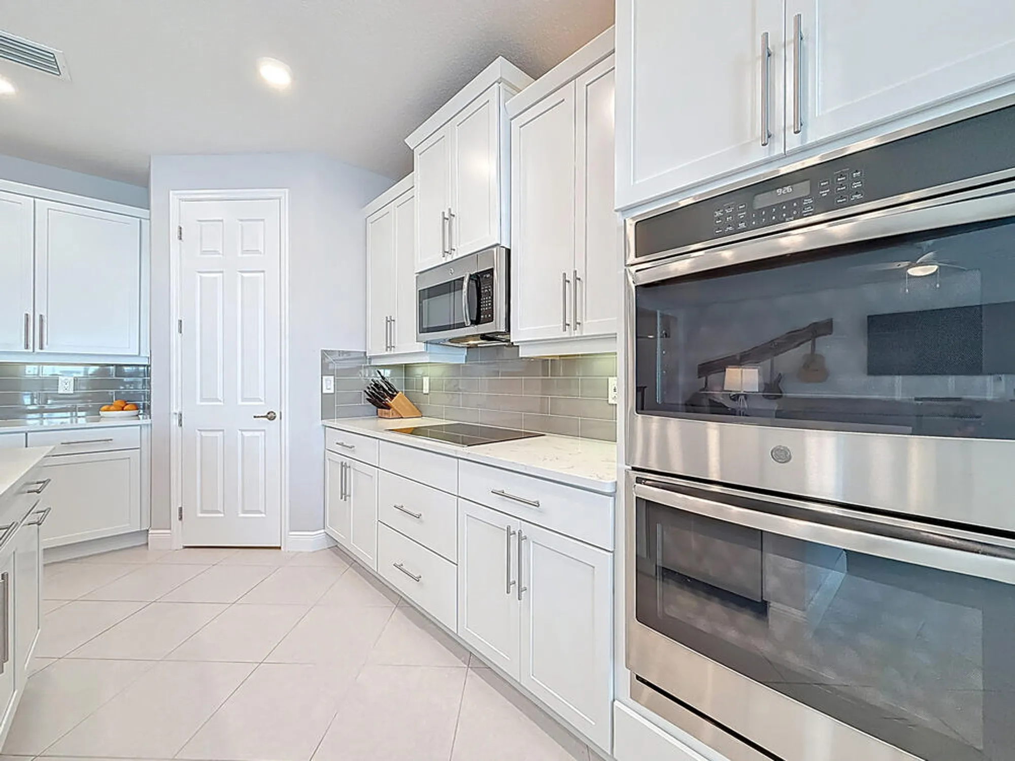 Property Slideshow image 10 of 41 | 10094 sw indian lilac trl, Port Saint Lucie, FL, 34987