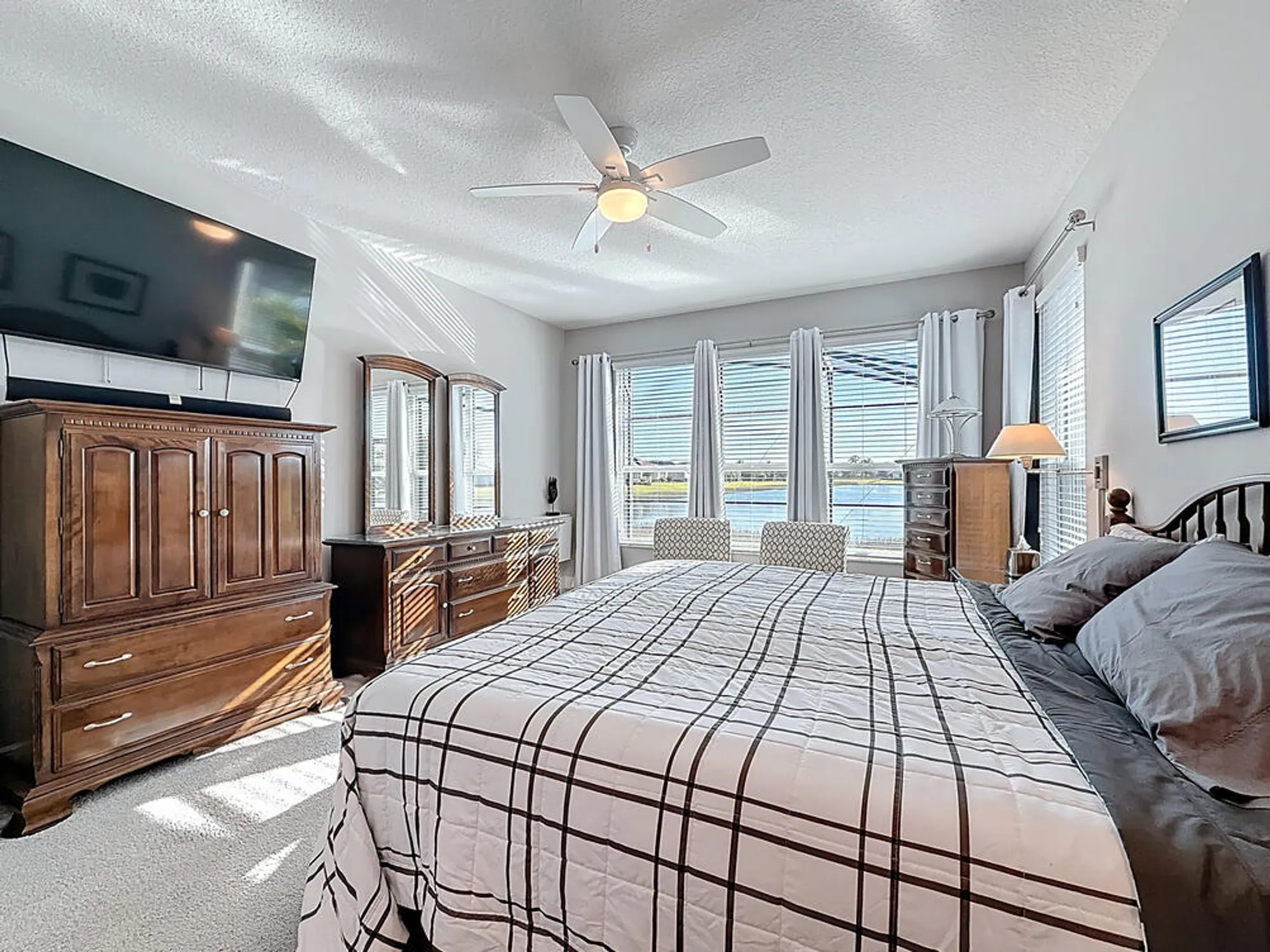 Property Slideshow image 17 of 41 | 10094 sw indian lilac trl, Port Saint Lucie, FL, 34987