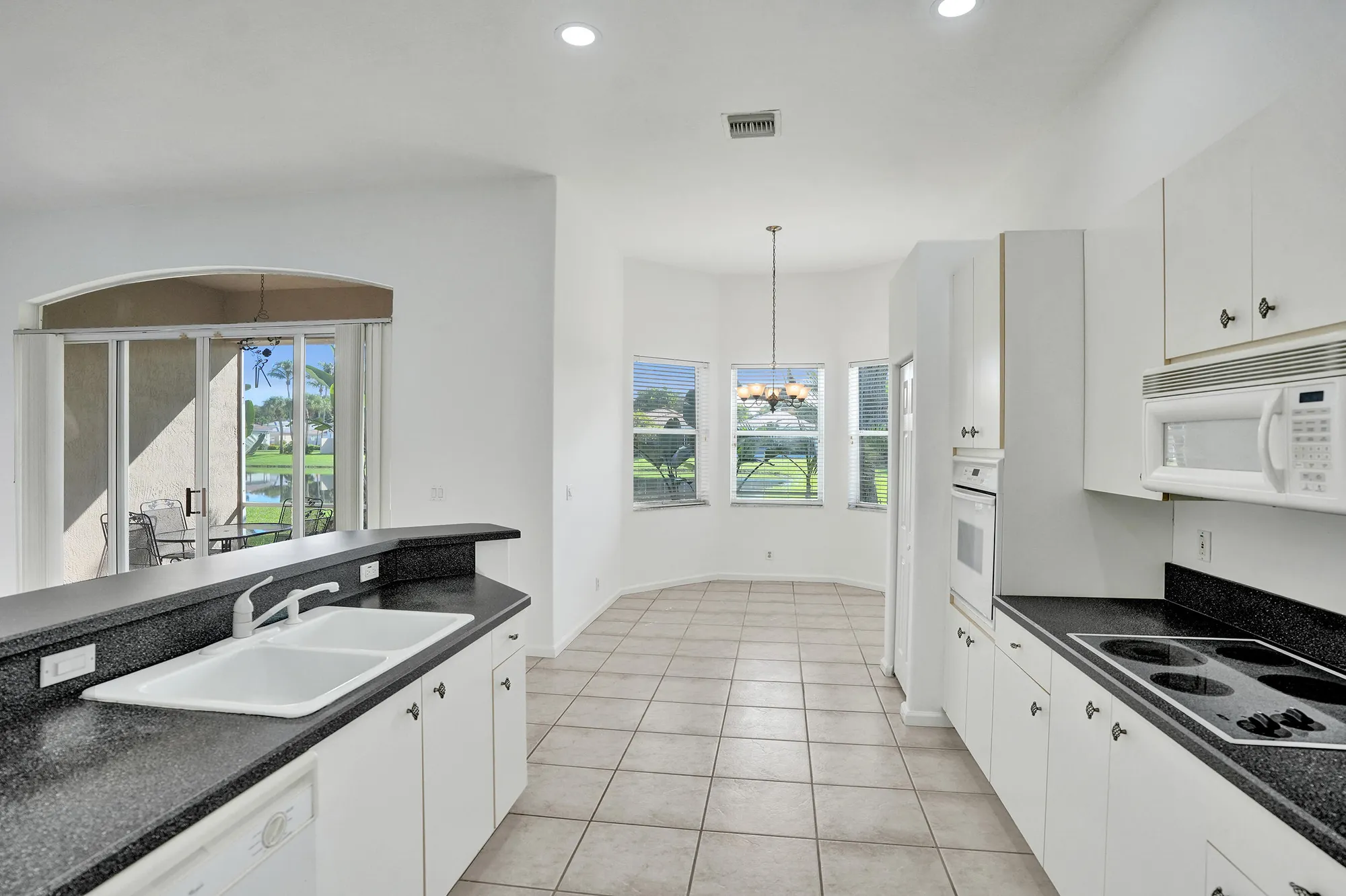 Property Slideshow image 14 of 33 | 15874 vivanco st, Delray Beach, FL, 33446