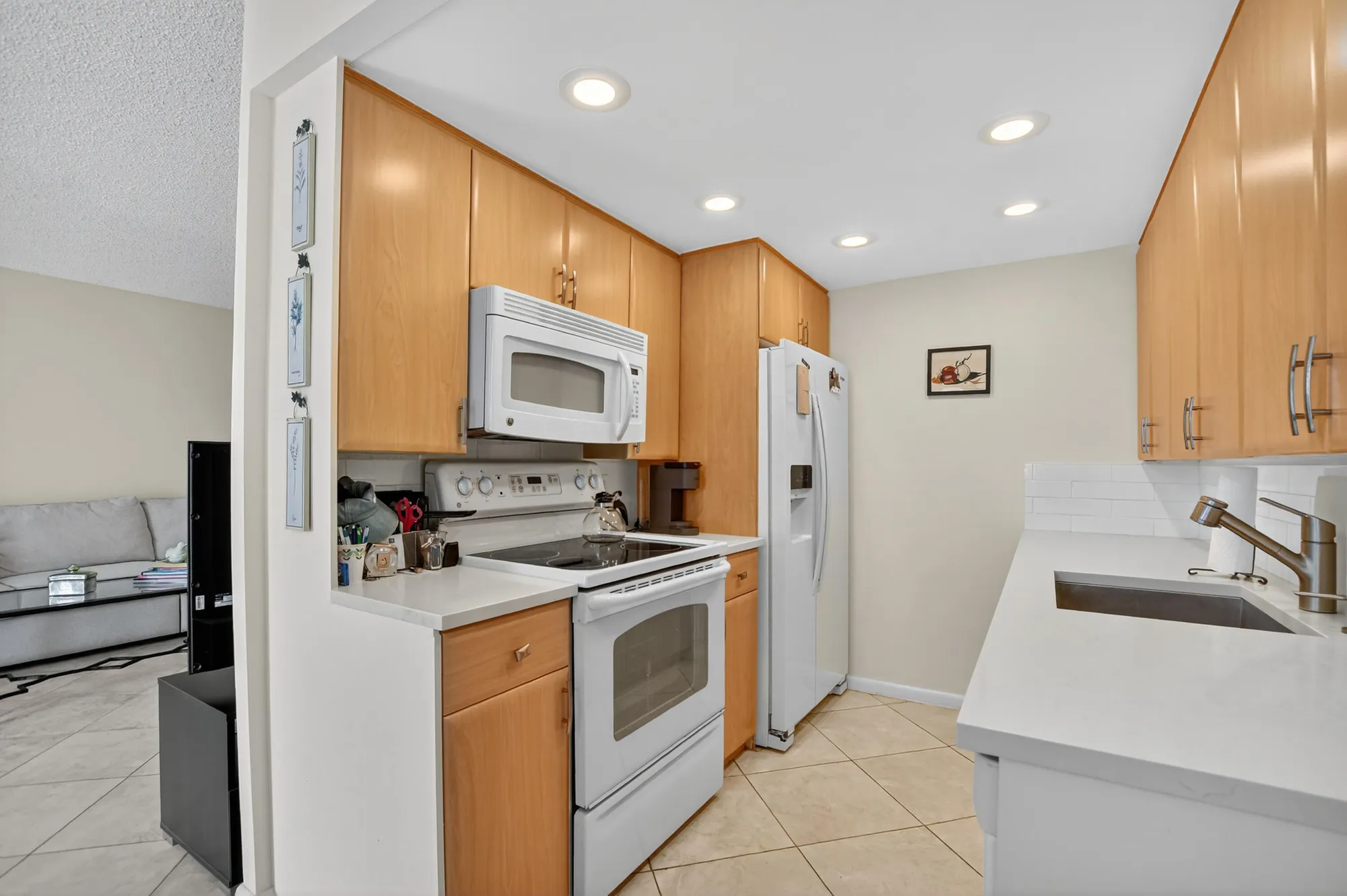 Property Slideshow image 2 of 24 | 3067 exeter d, Boca Raton, FL, 33434