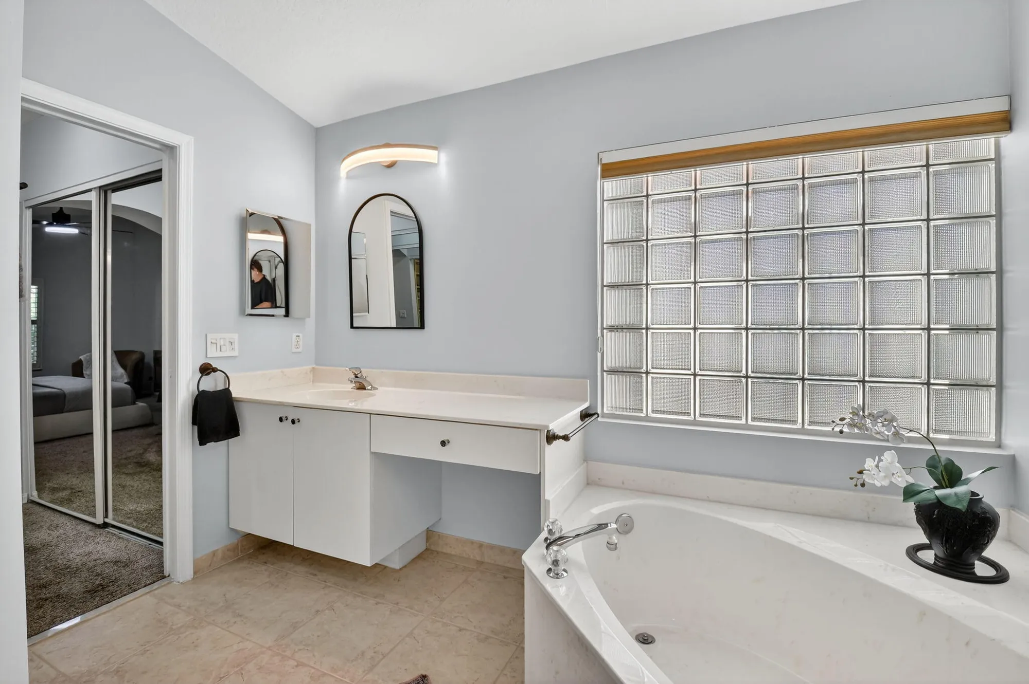 Property Slideshow image 31 of 68 | 7674 caprio dr, Boynton Beach, FL, 33472