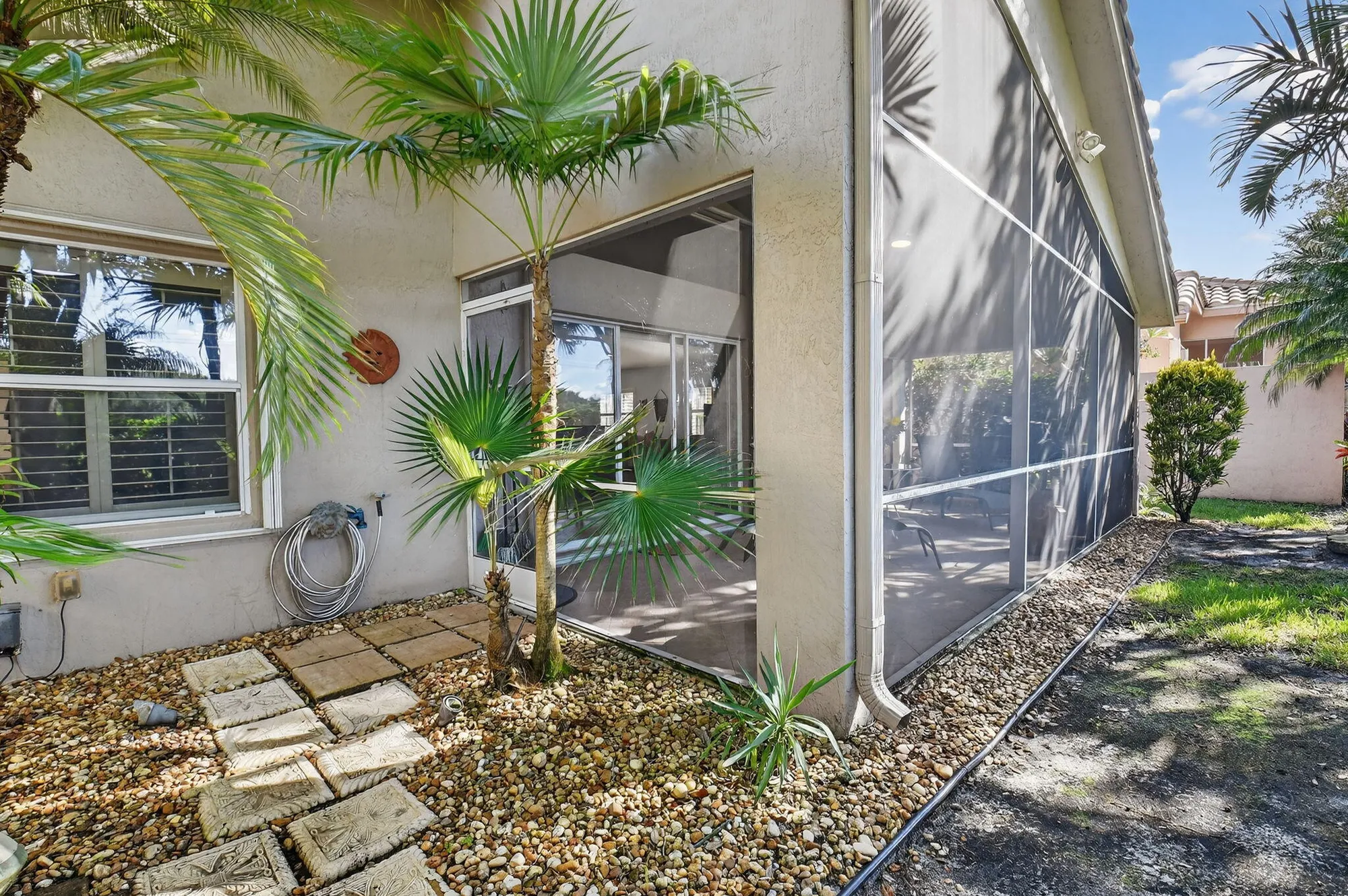Property Slideshow image 43 of 68 | 7674 caprio dr, Boynton Beach, FL, 33472