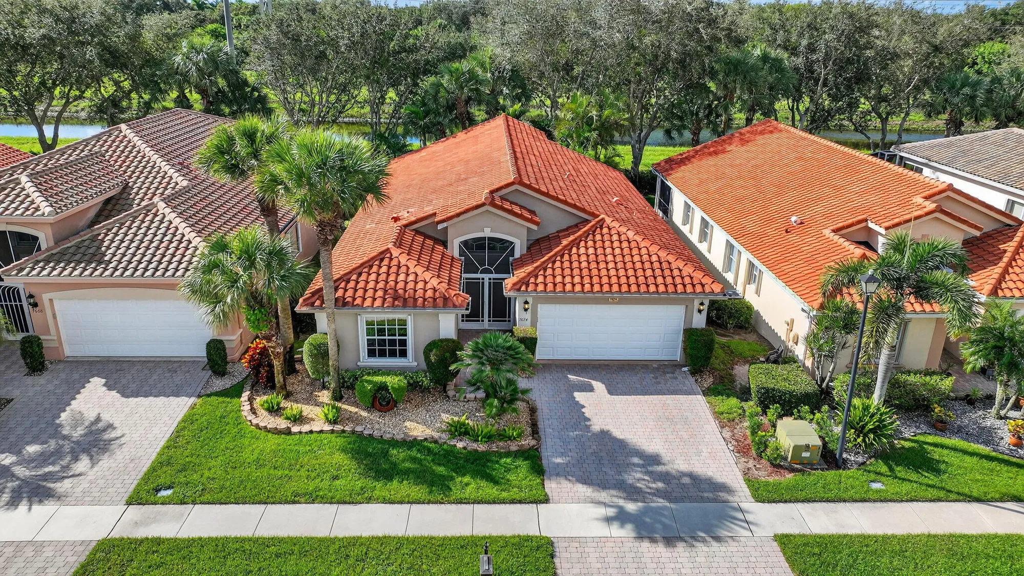 Property Slideshow image 45 of 68 | 7674 caprio dr, Boynton Beach, FL, 33472